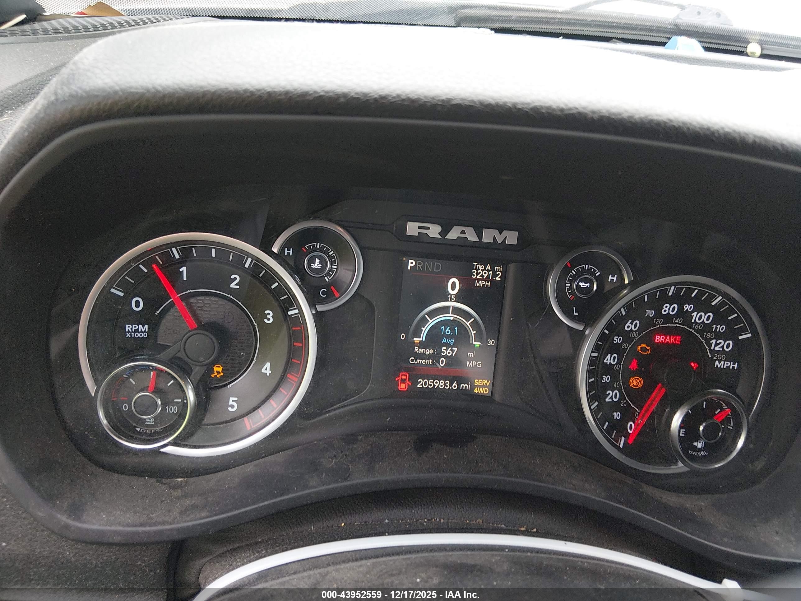 RAM 3500 image 7