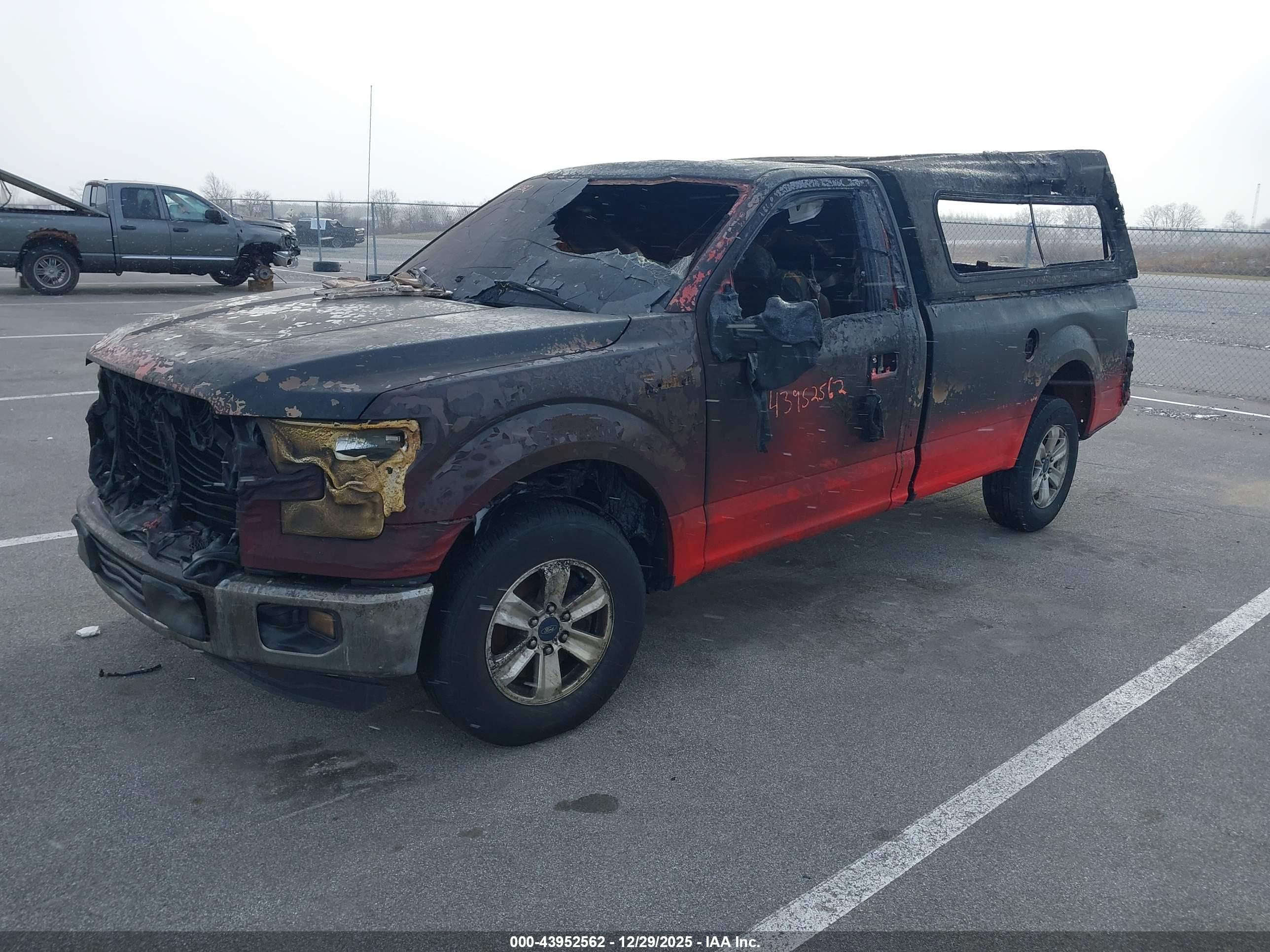 FORD F-150 image 2