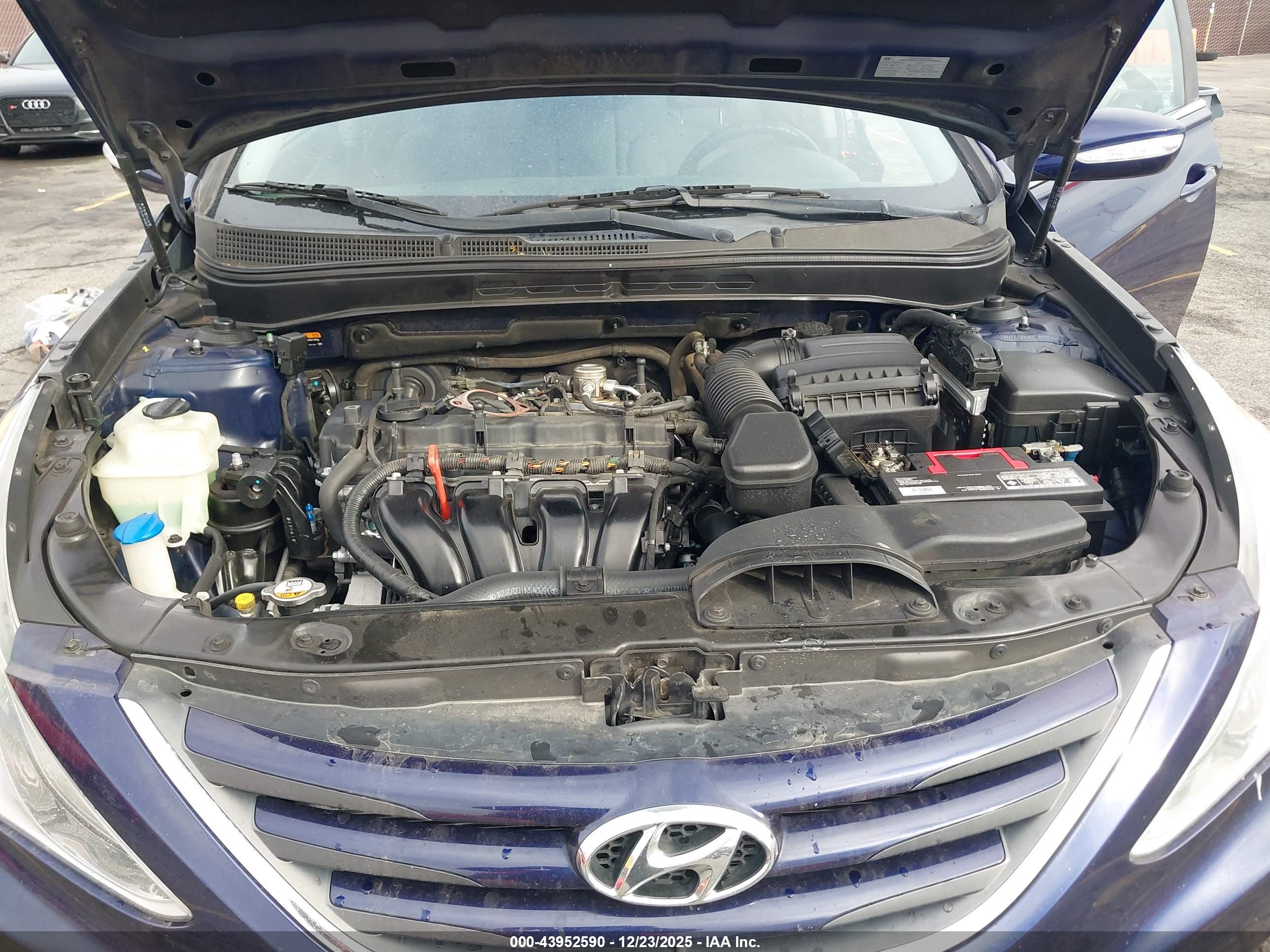 HYUNDAI SONATA image 10