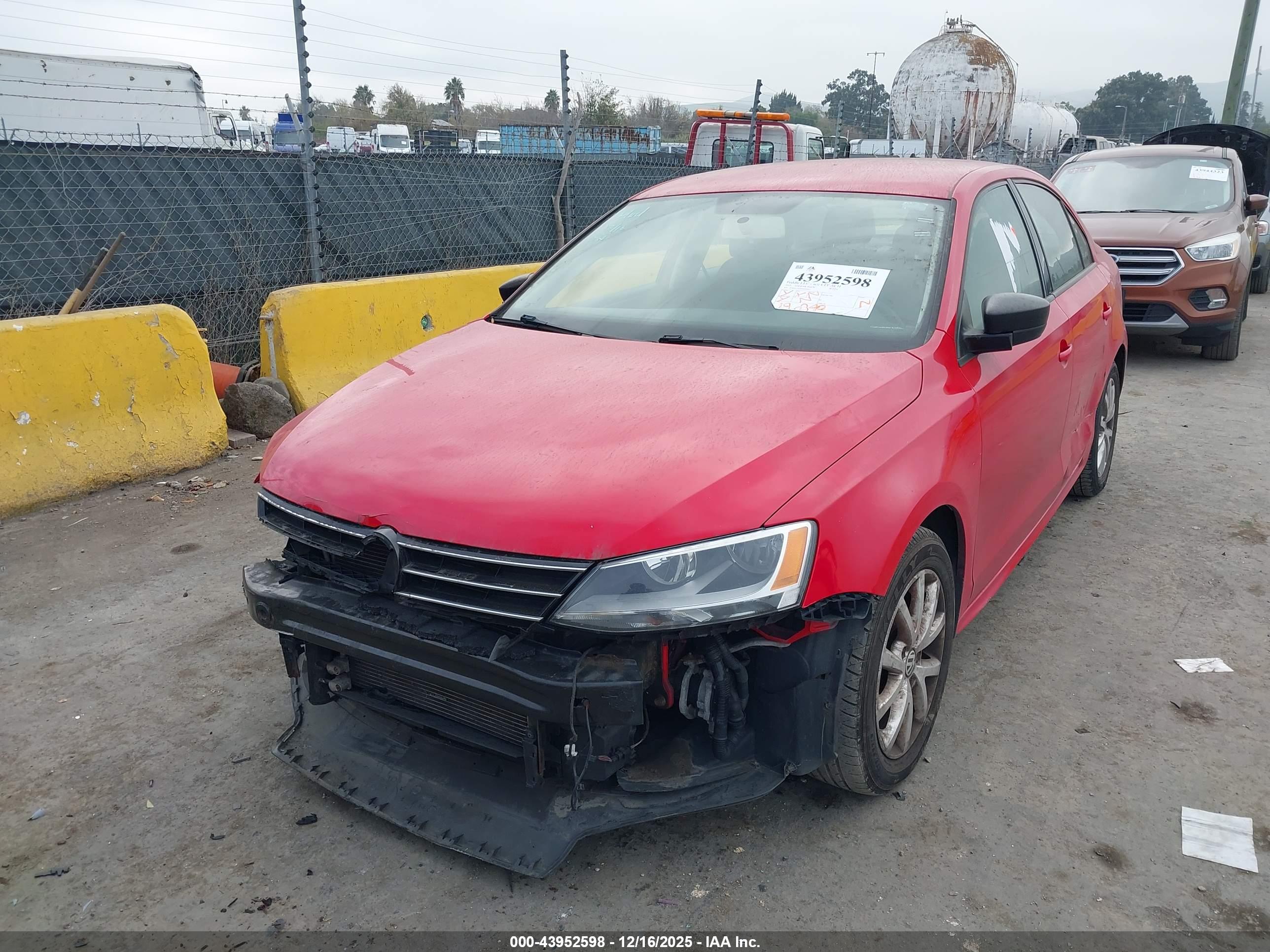 VOLKSWAGEN JETTA image 6