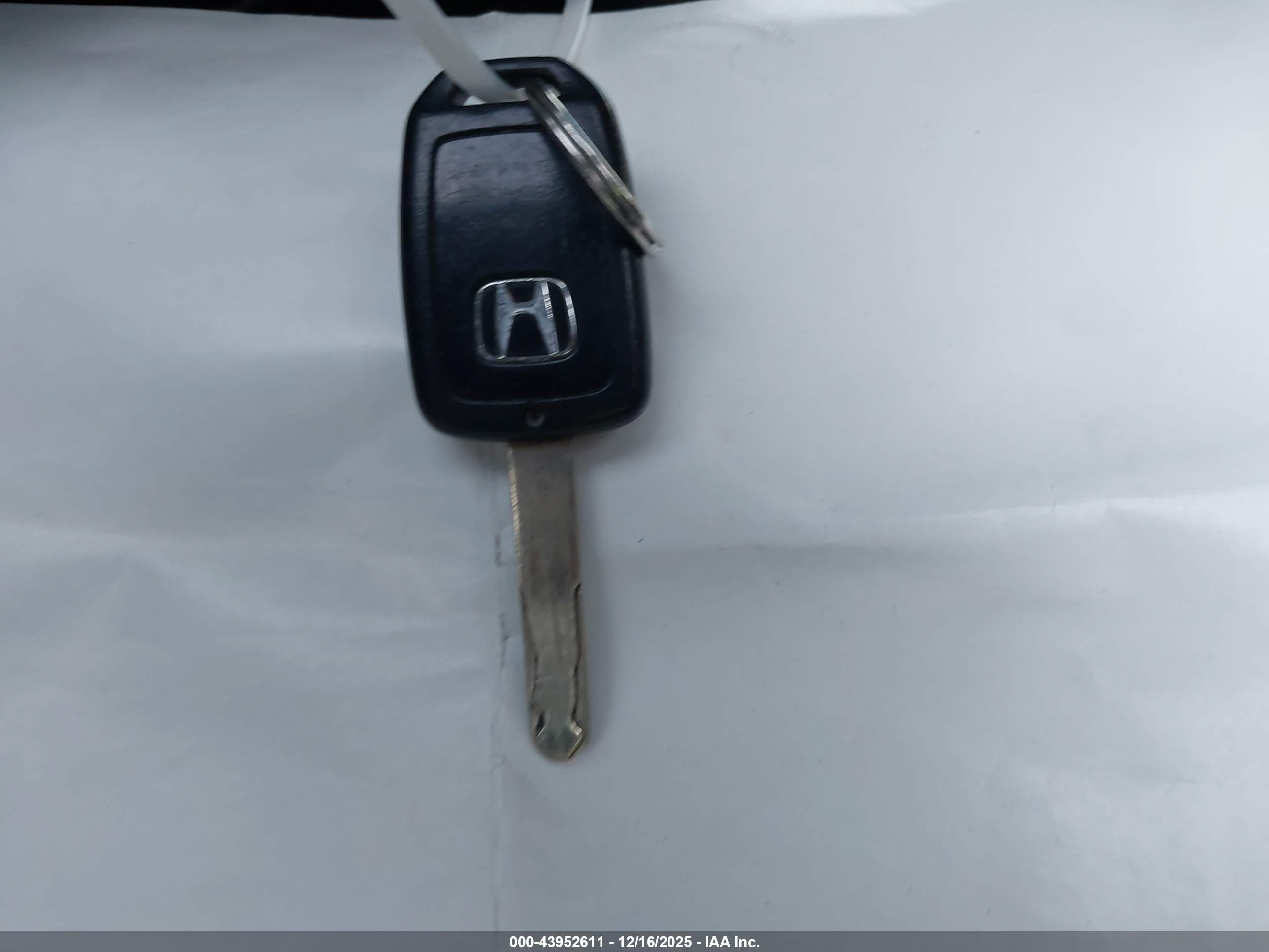 HONDA ACCORD image 11