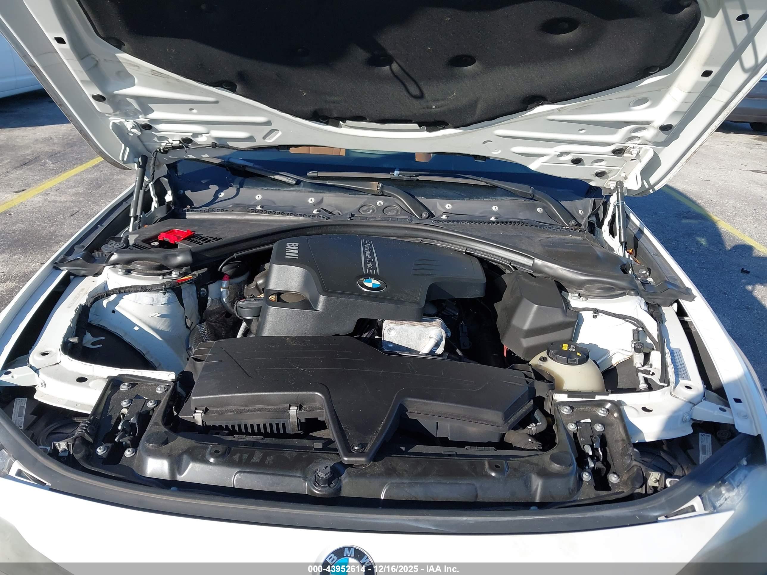 BMW 328I image 10