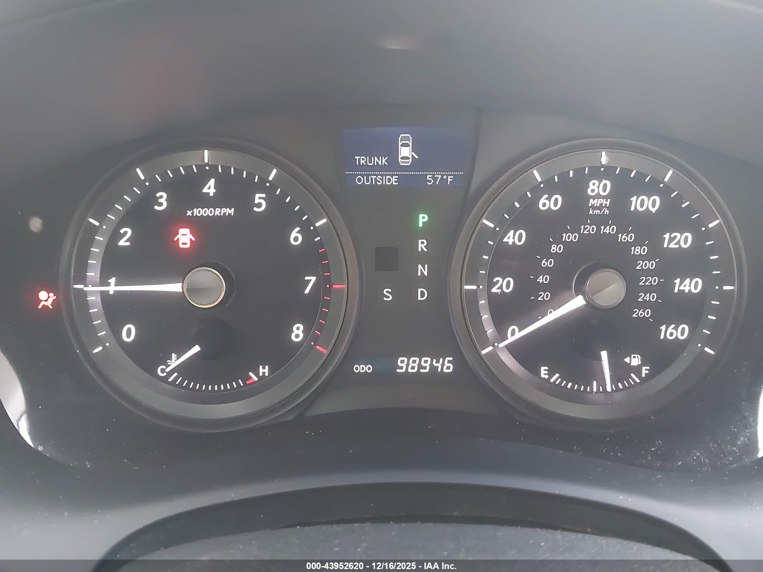 LEXUS ES image 7