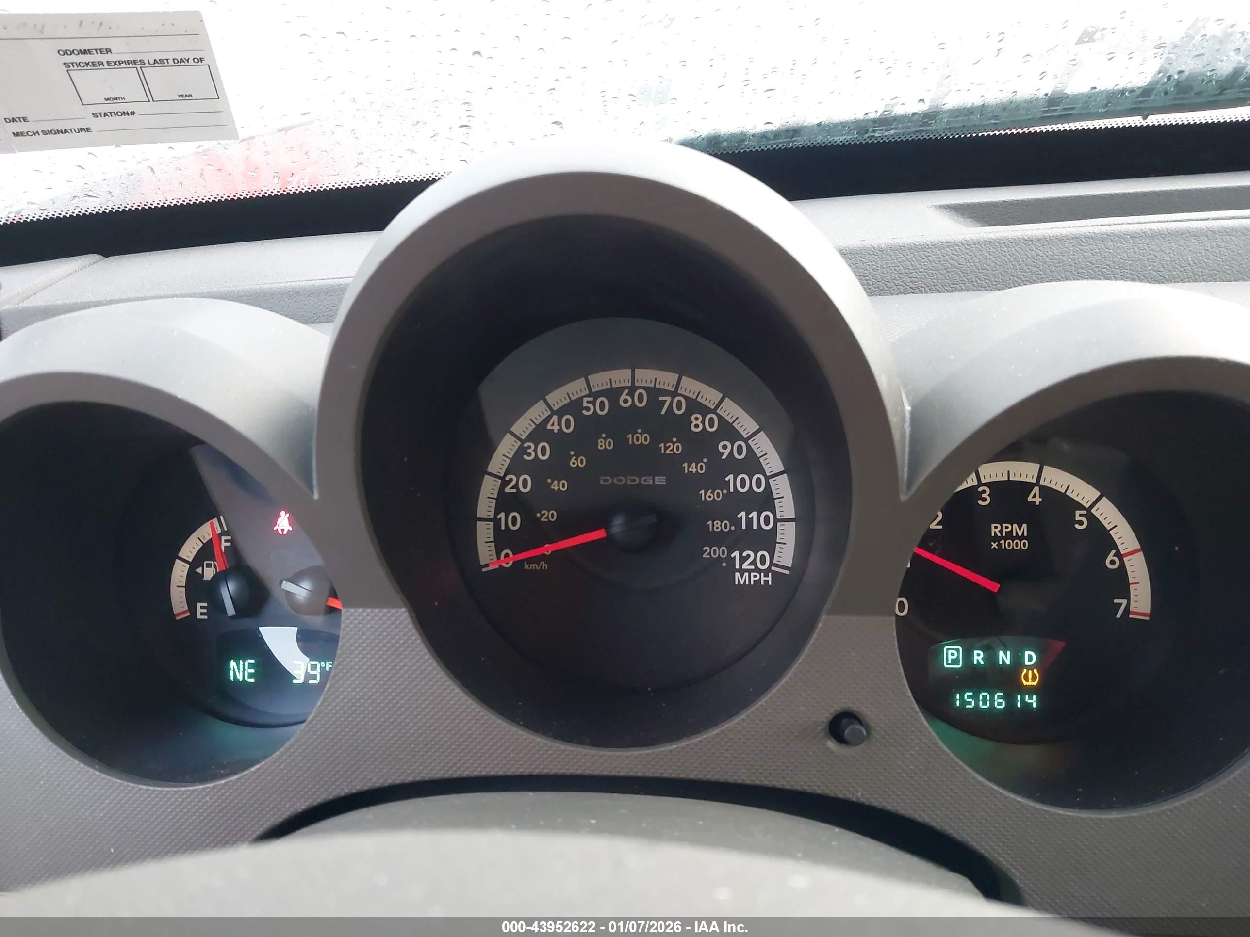 DODGE NITRO image 7