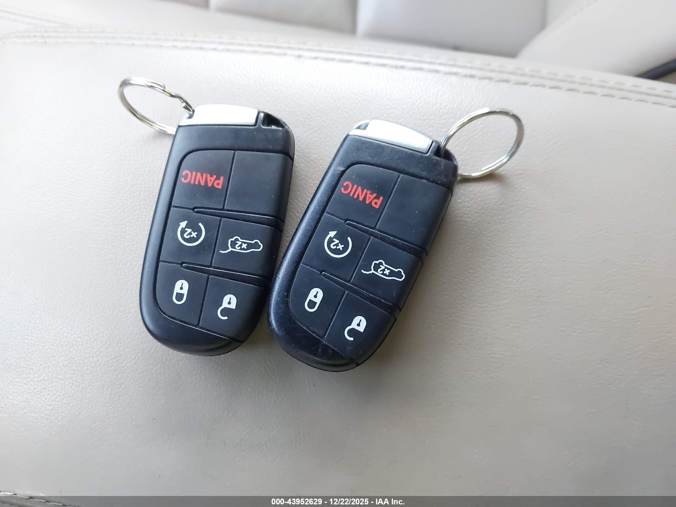 JEEP GRAND image 11