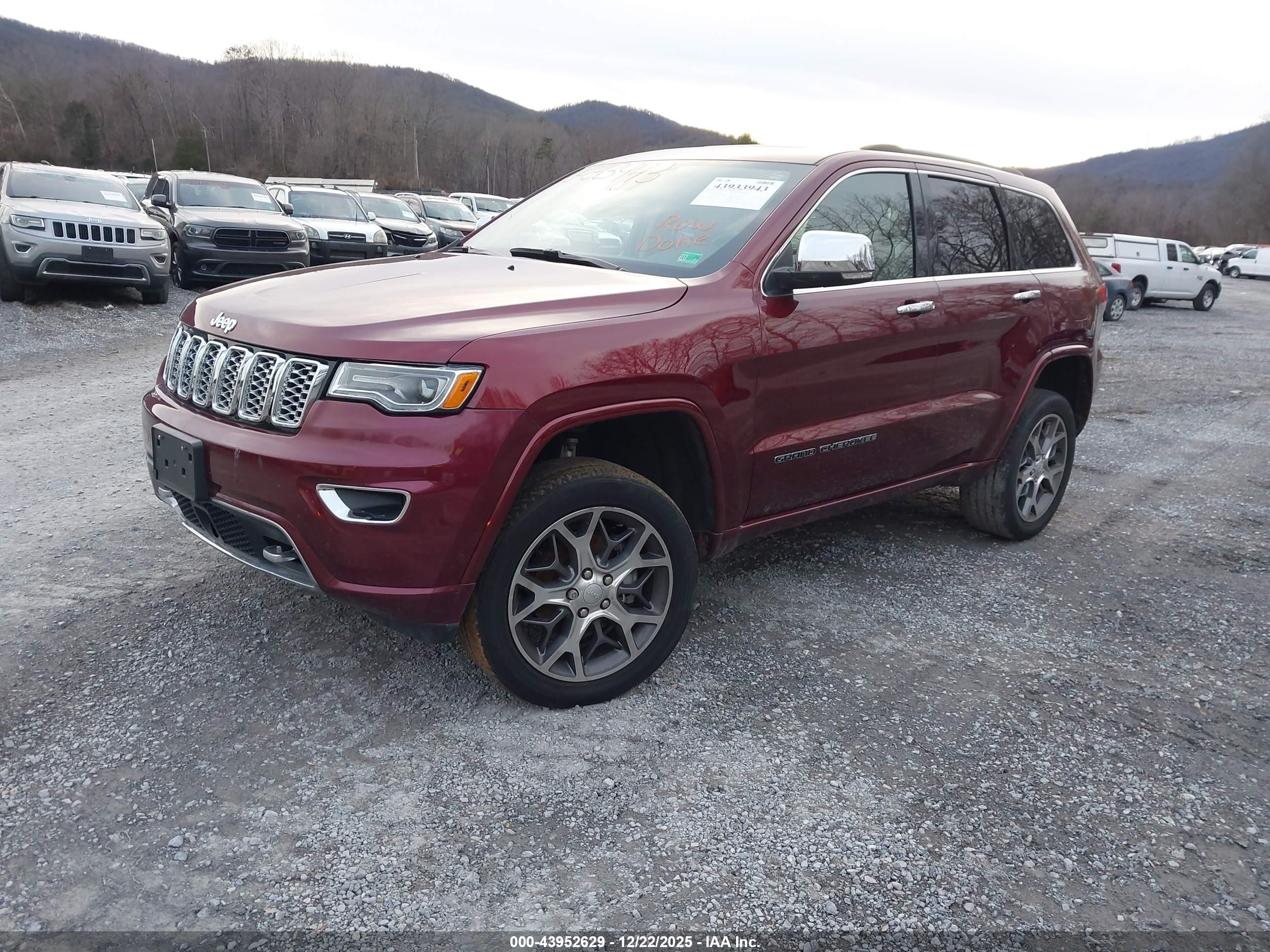 JEEP GRAND image 2