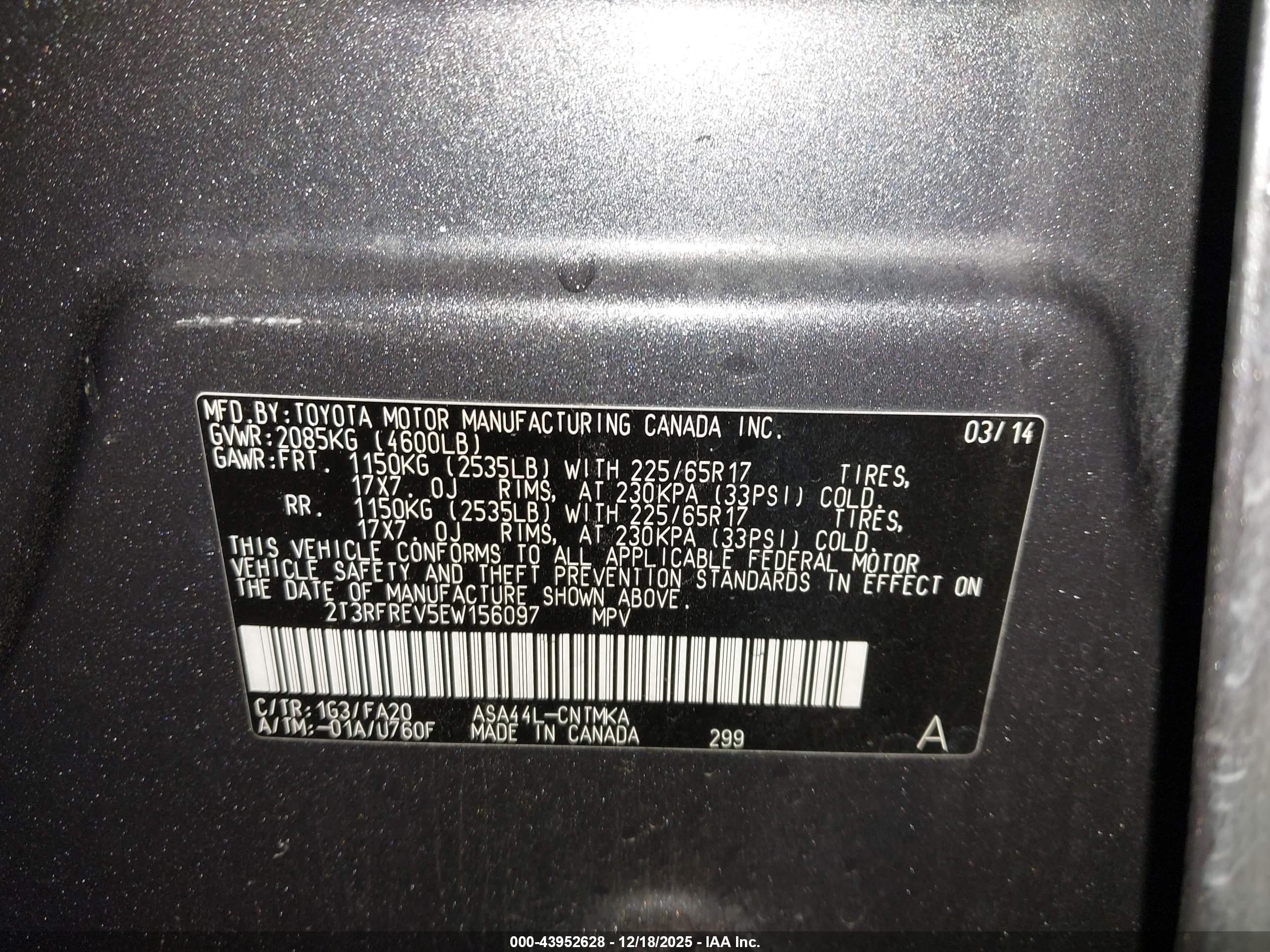 TOYOTA RAV4 image 9