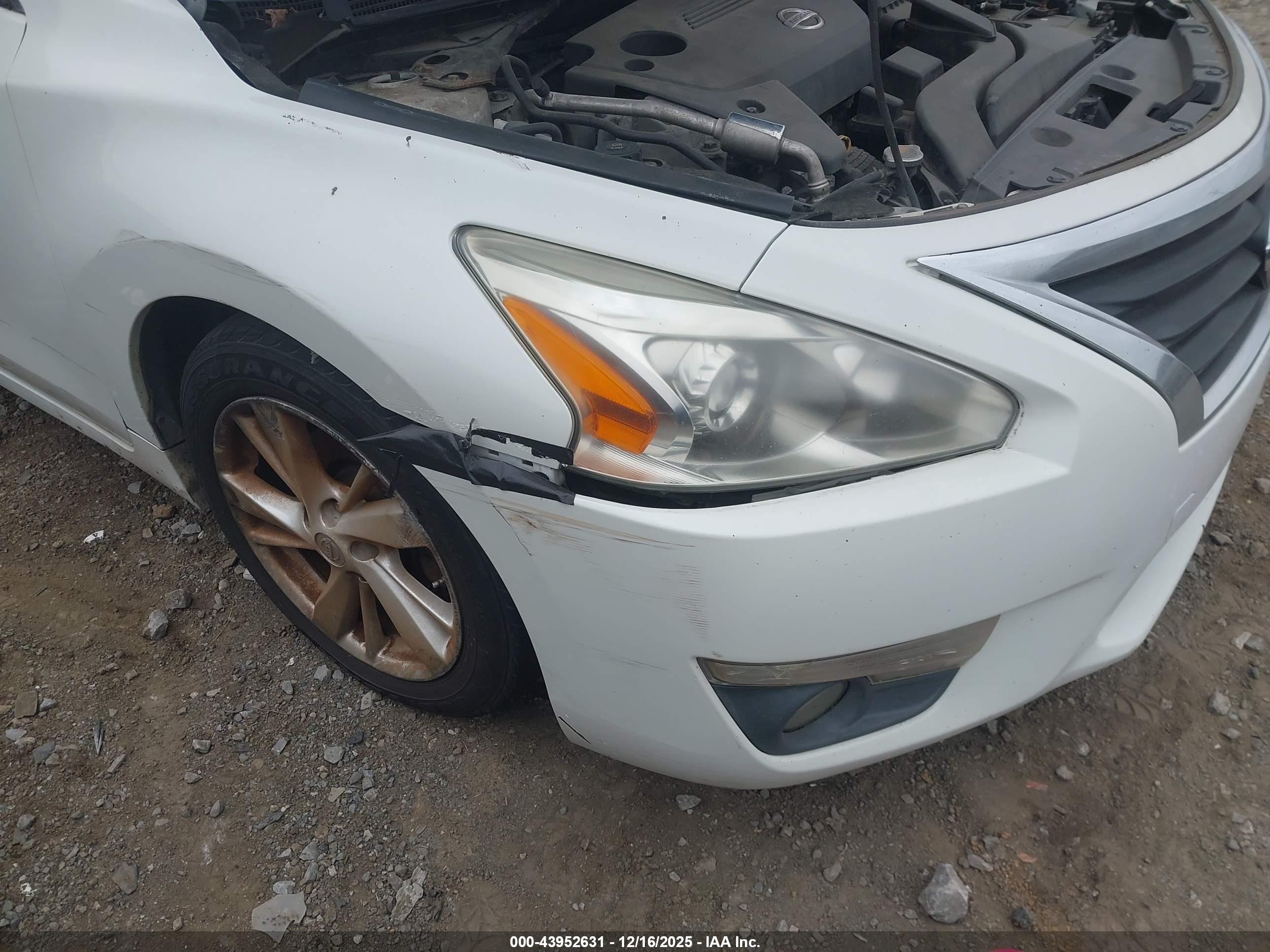 NISSAN ALTIMA image 6