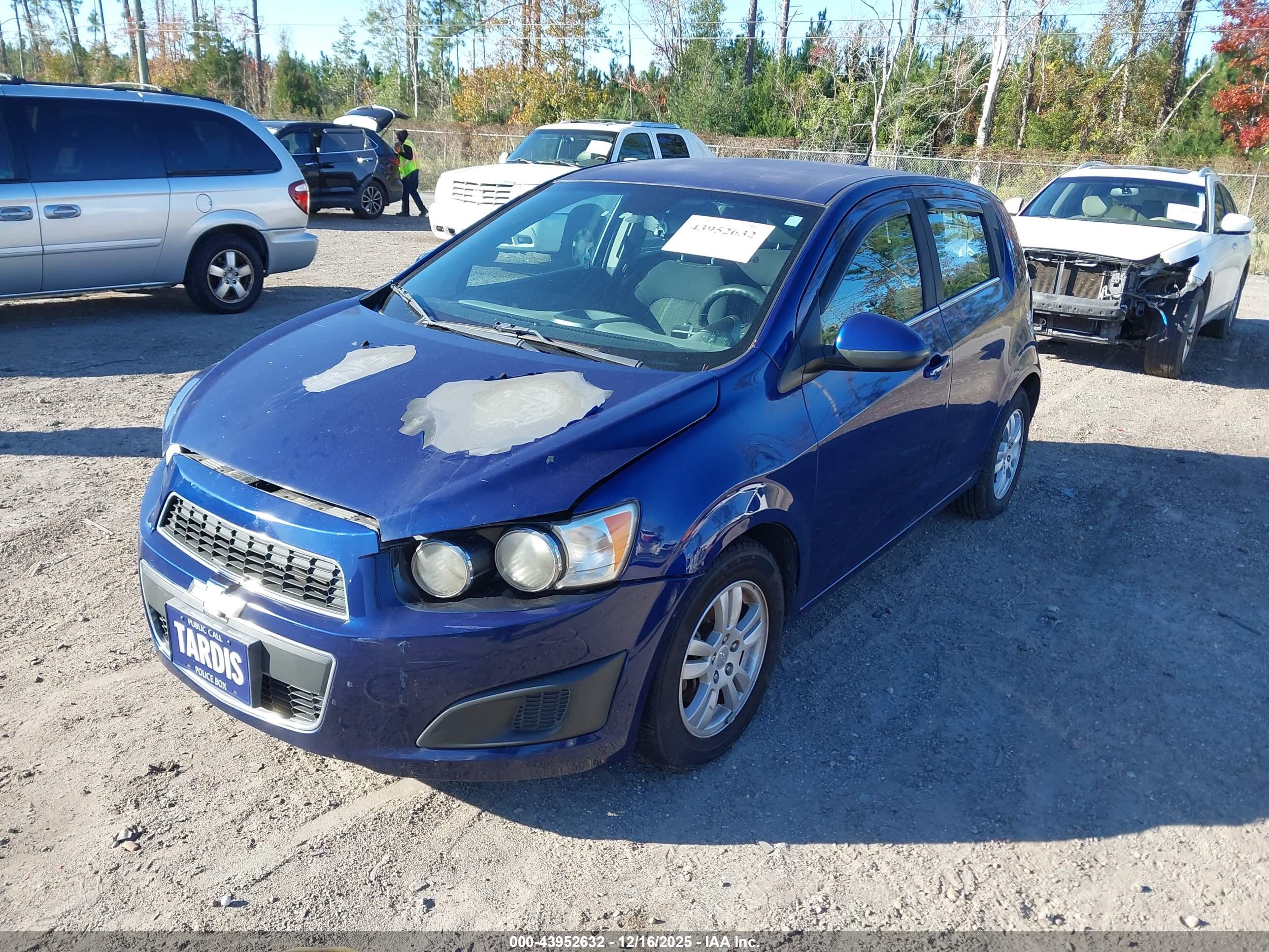 CHEVROLET SONIC image 2