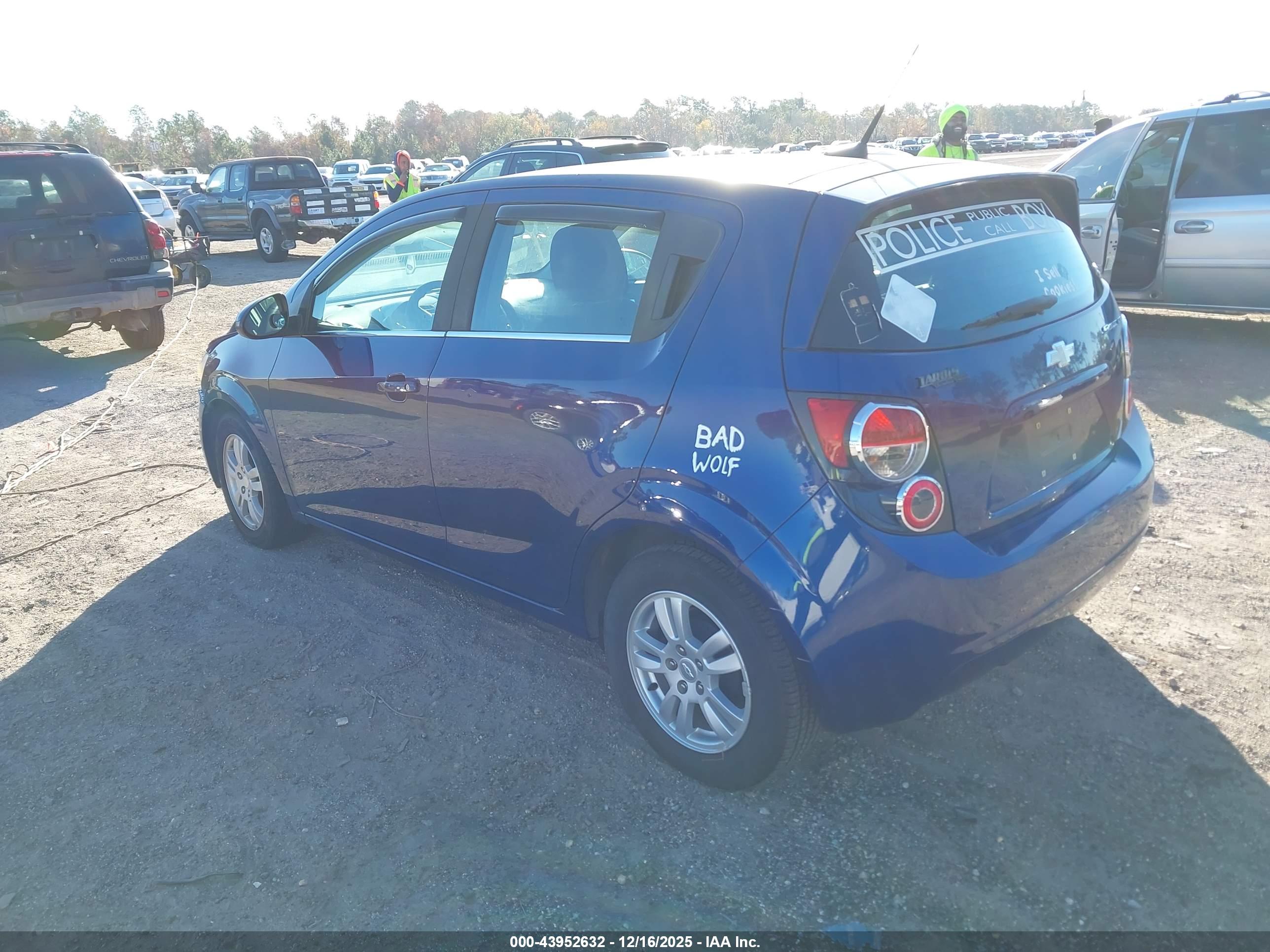 CHEVROLET SONIC image 3