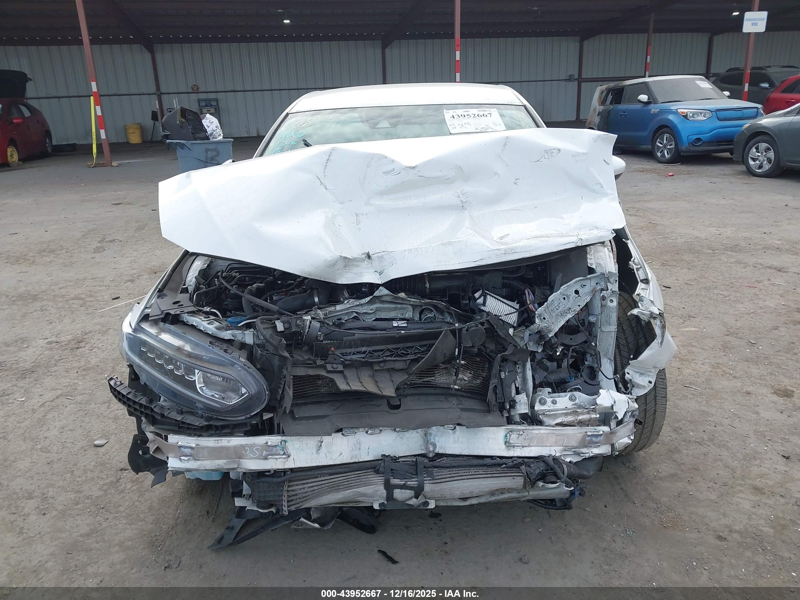 HONDA ACCORD image 6