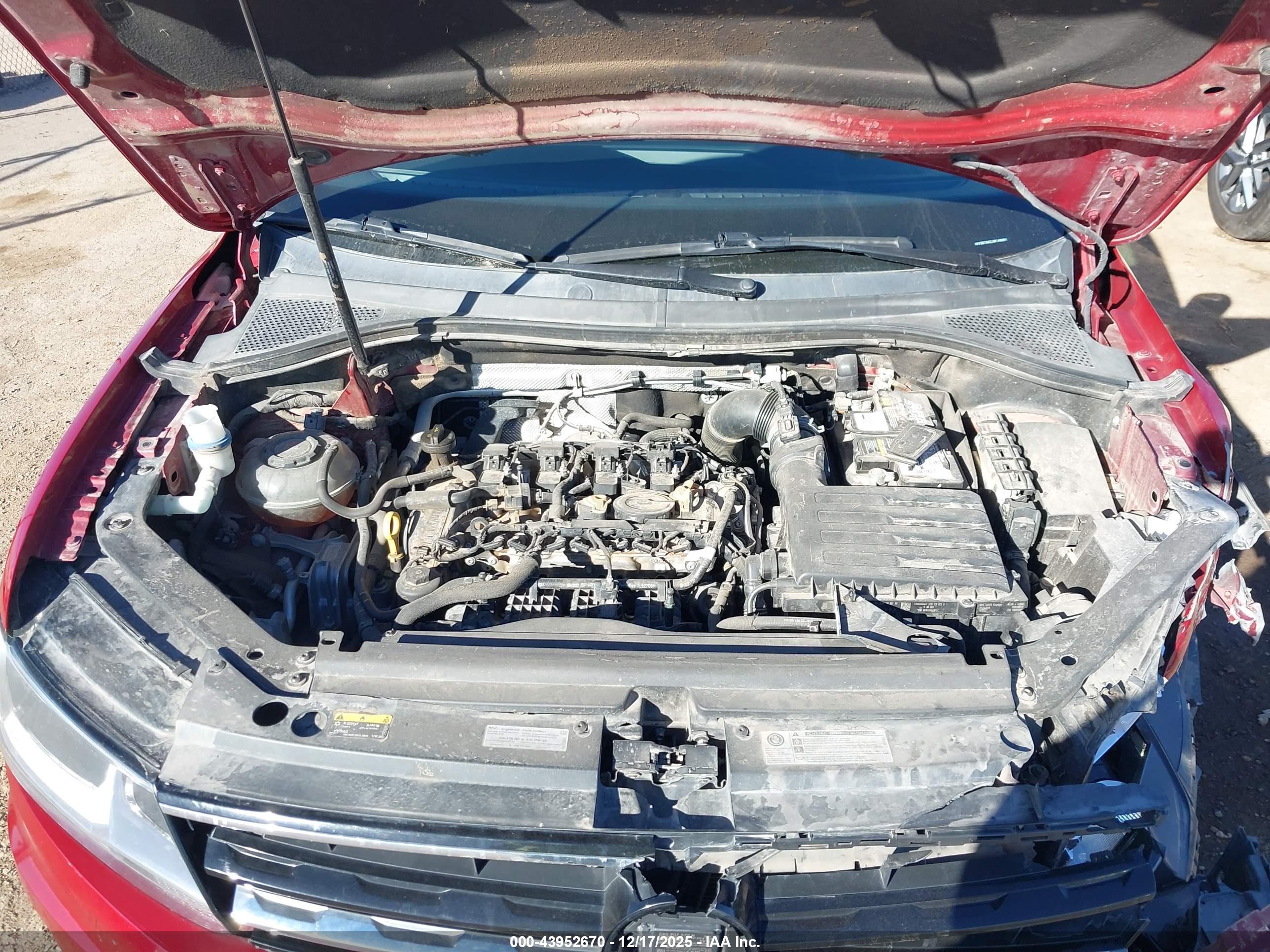 VOLKSWAGEN TIGUAN image 10