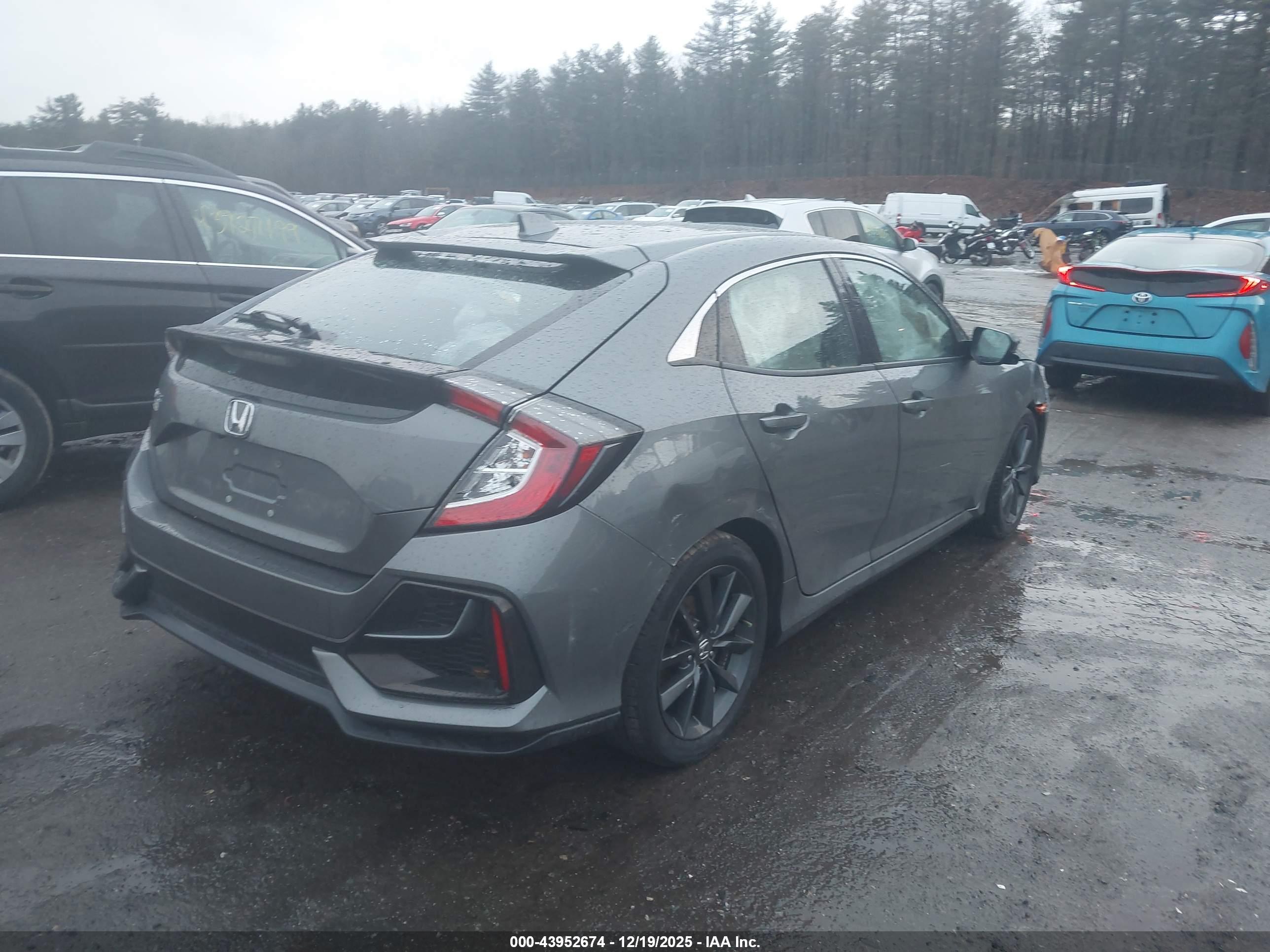 HONDA CIVIC image 4