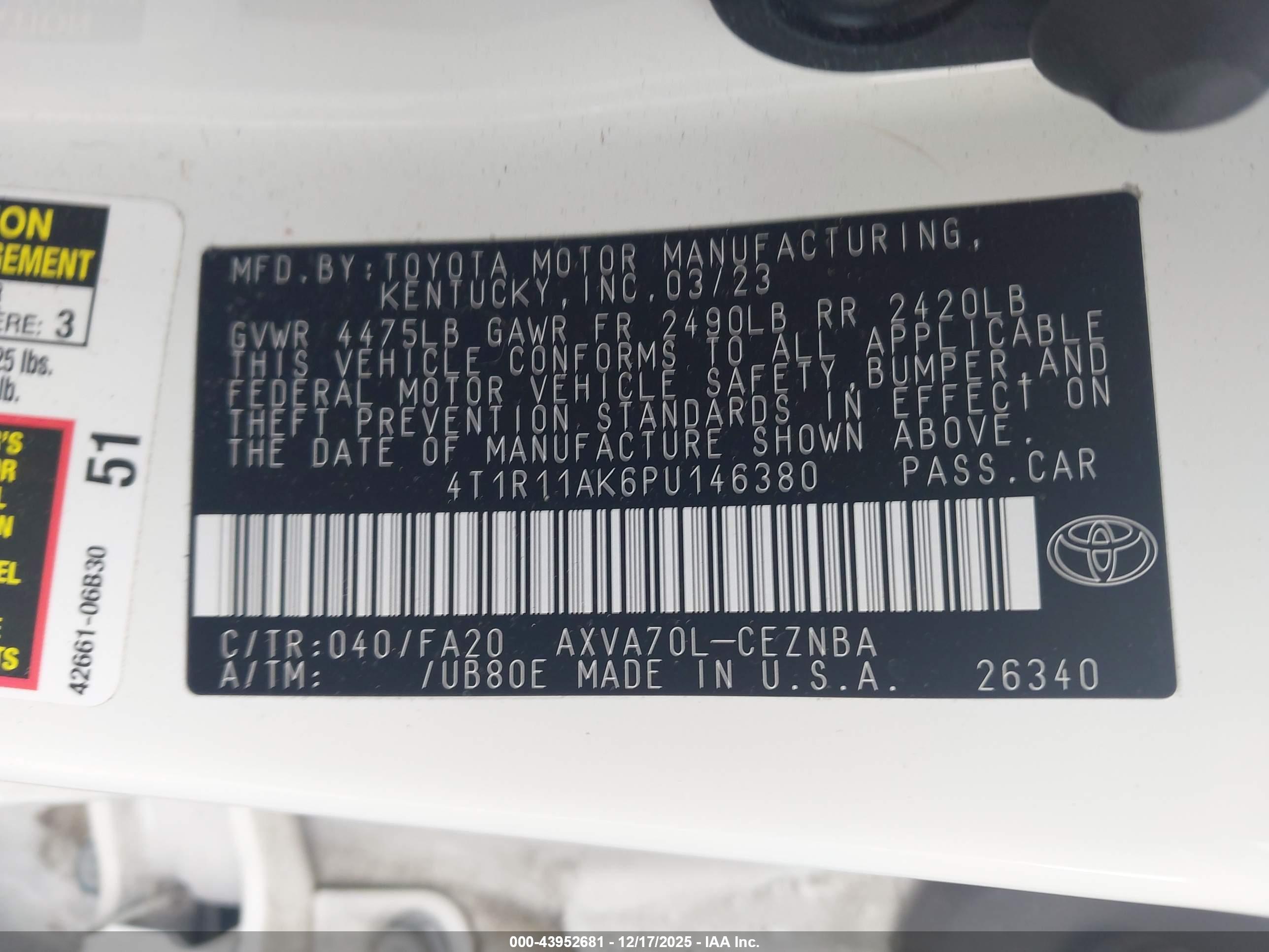 TOYOTA CAMRY image 9