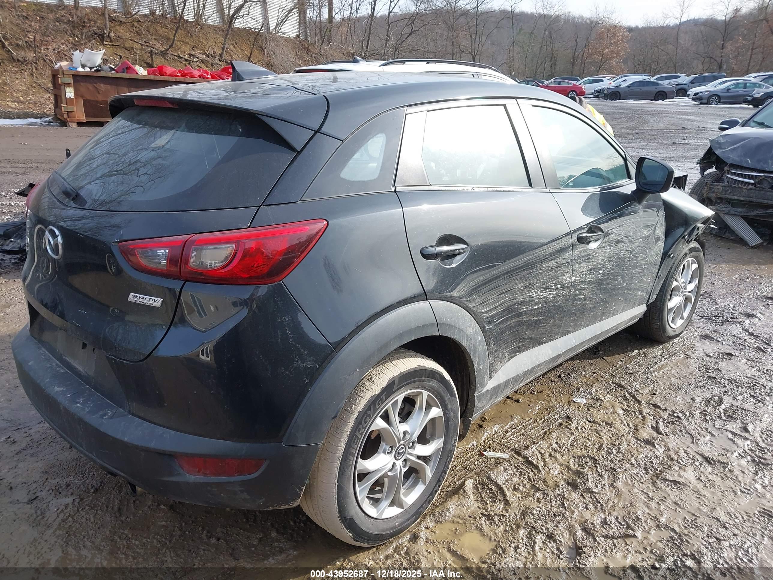 MAZDA CX-3 image 4