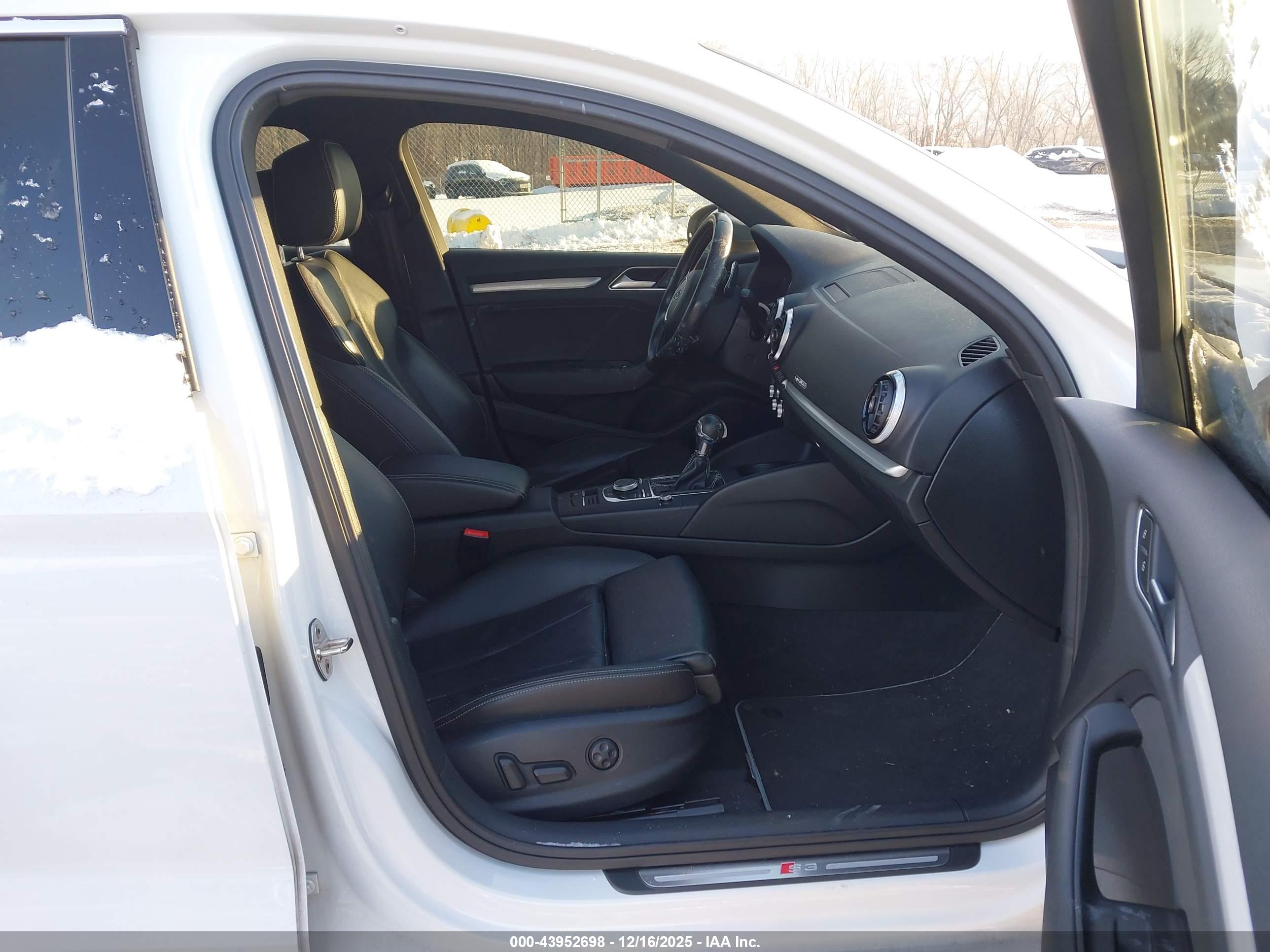 AUDI S3 image 5