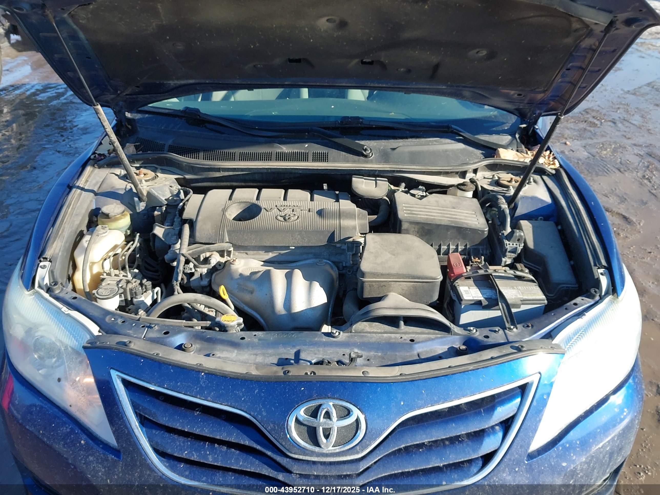 TOYOTA CAMRY image 10