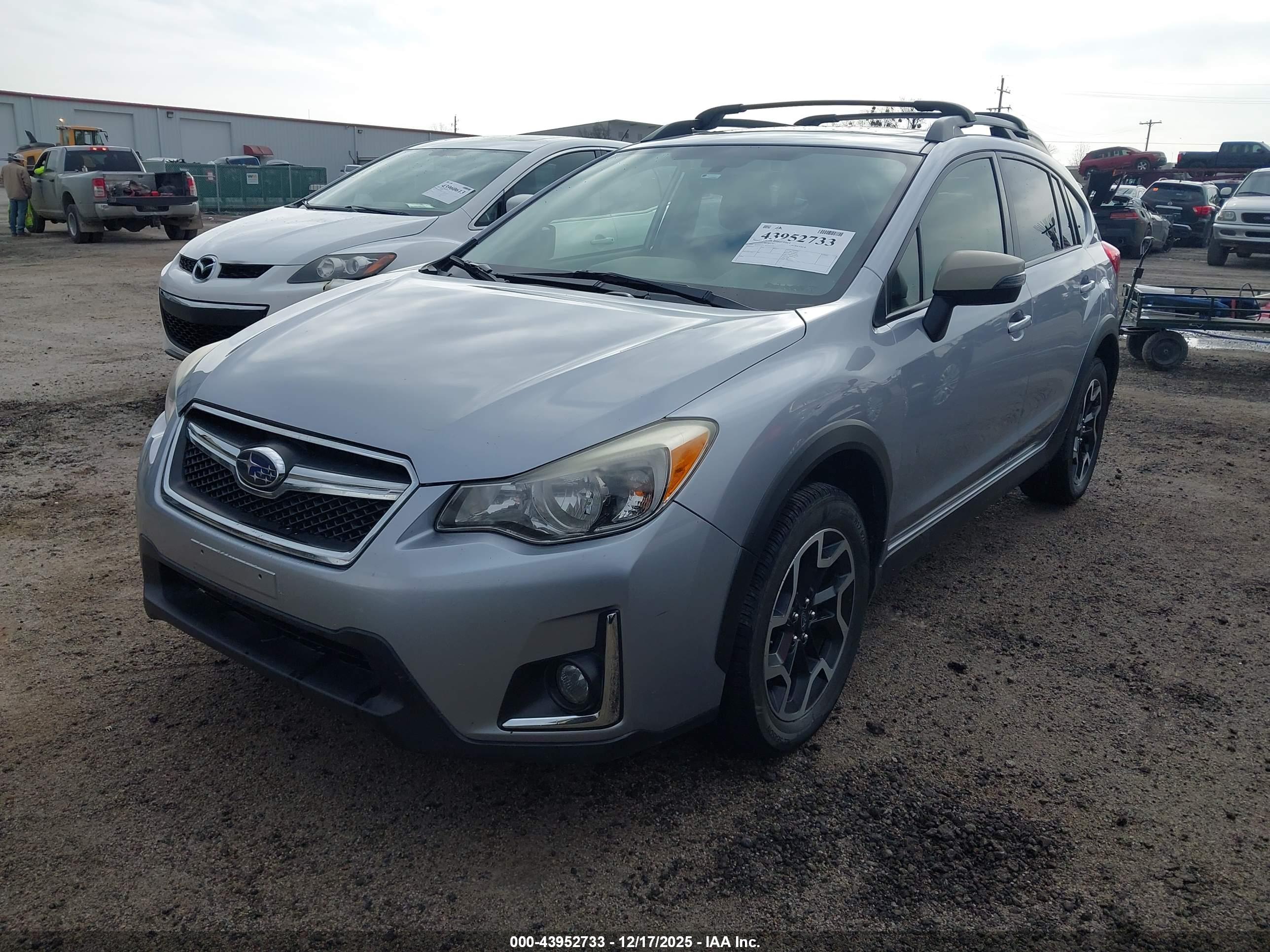 SUBARU CROSSTREK image 2