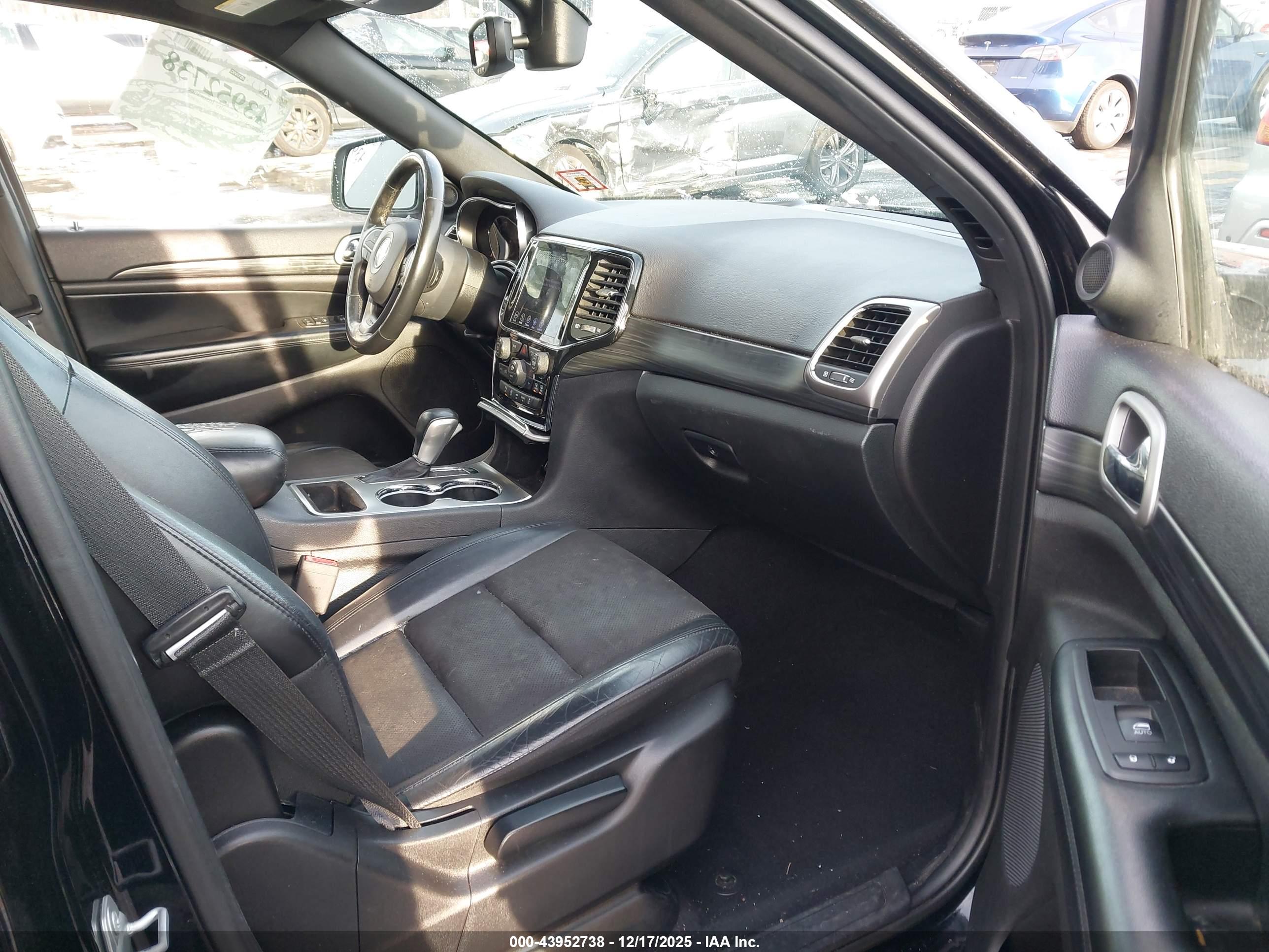 JEEP GRAND image 5