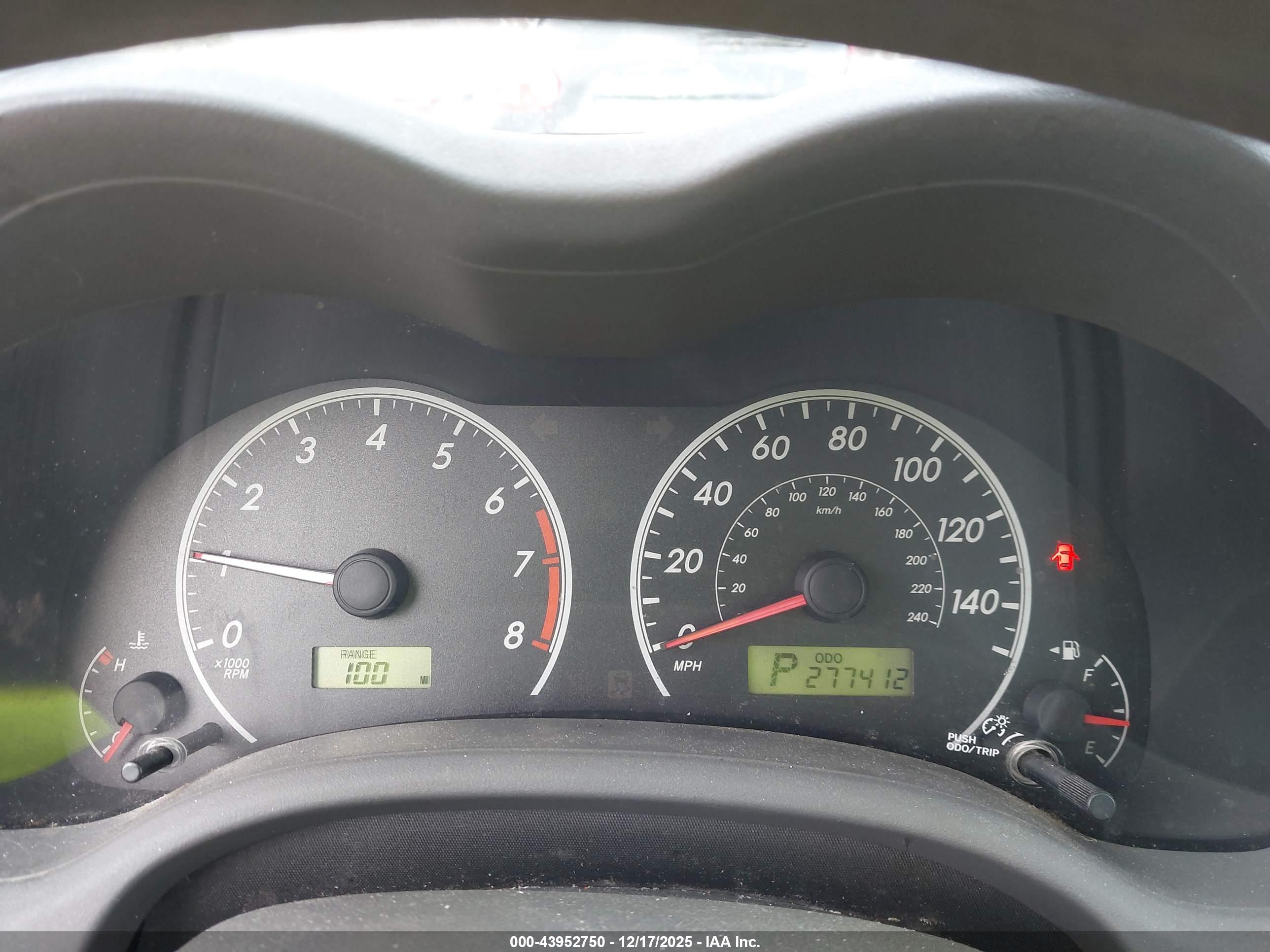TOYOTA COROLLA image 7