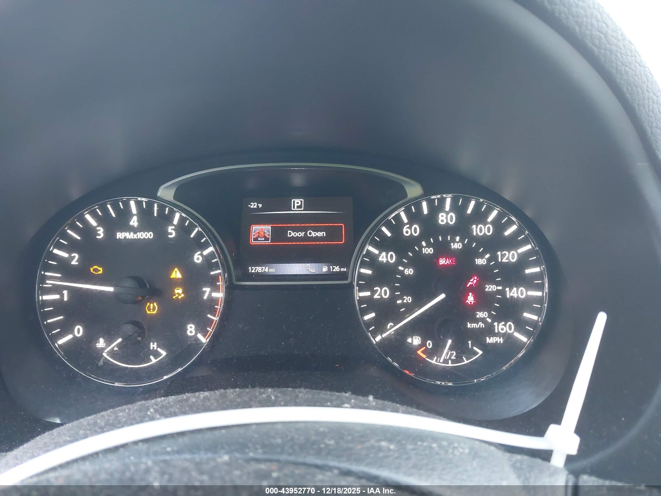 NISSAN ALTIMA image 7