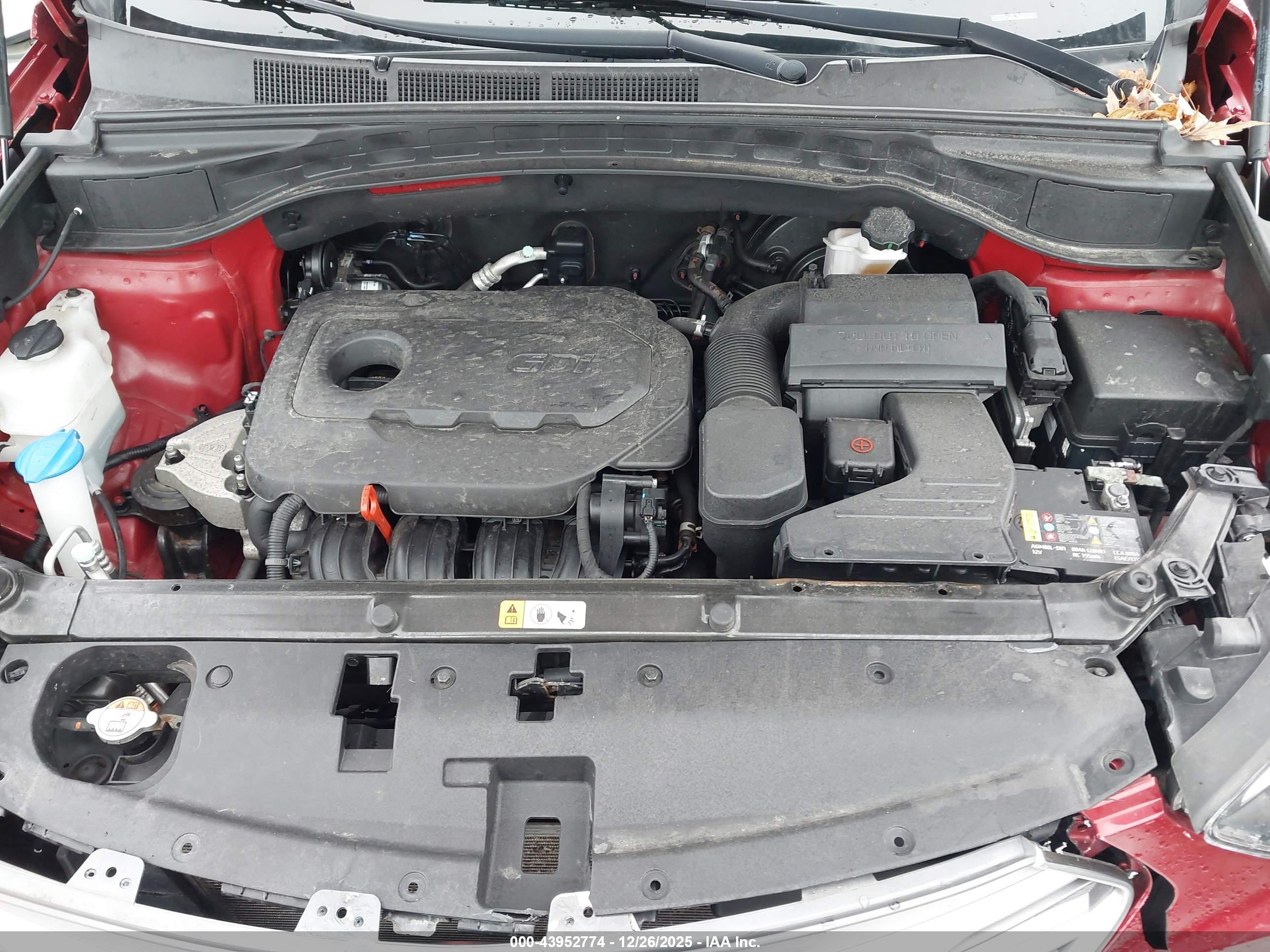 HYUNDAI SANTA image 10