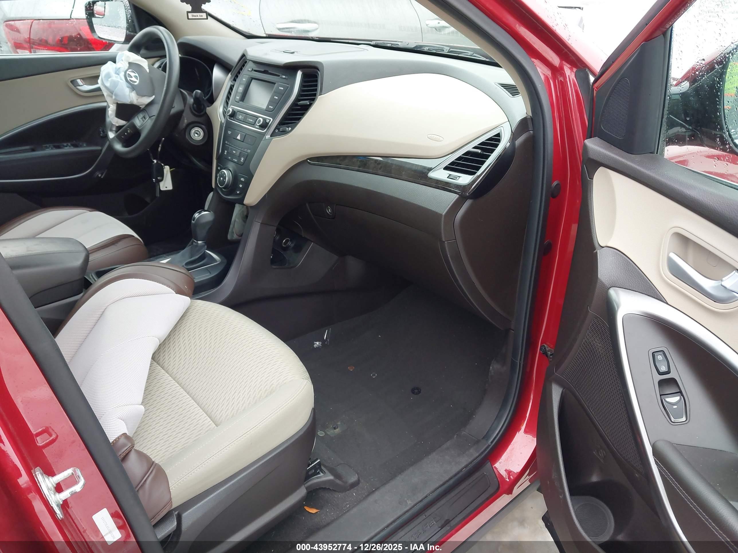 HYUNDAI SANTA image 5