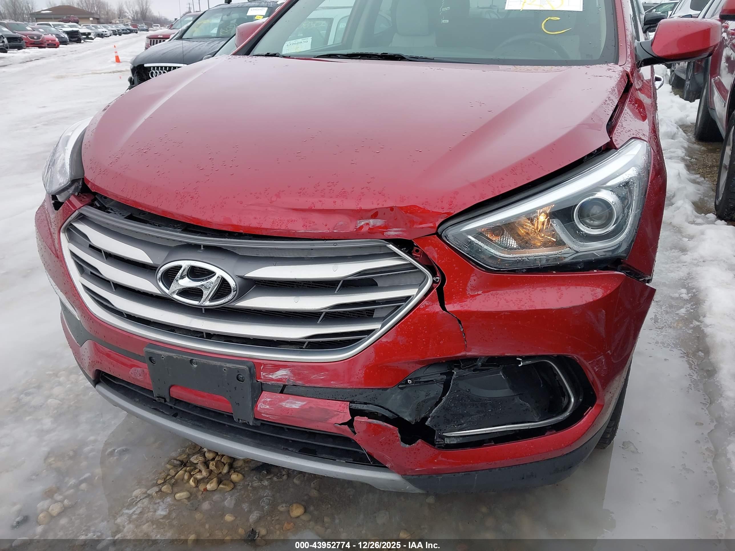 HYUNDAI SANTA image 6