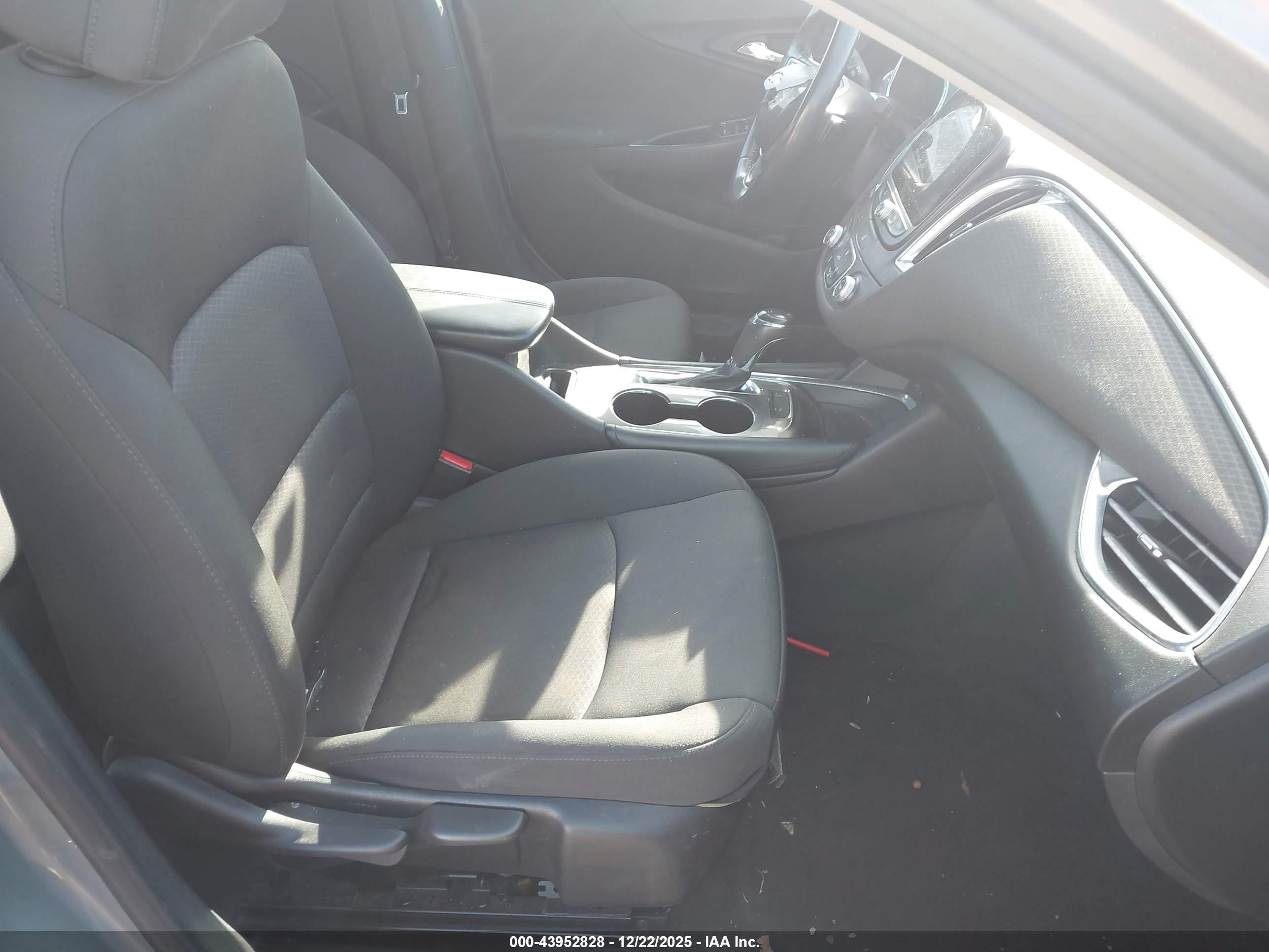 CHEVROLET MALIBU image 5