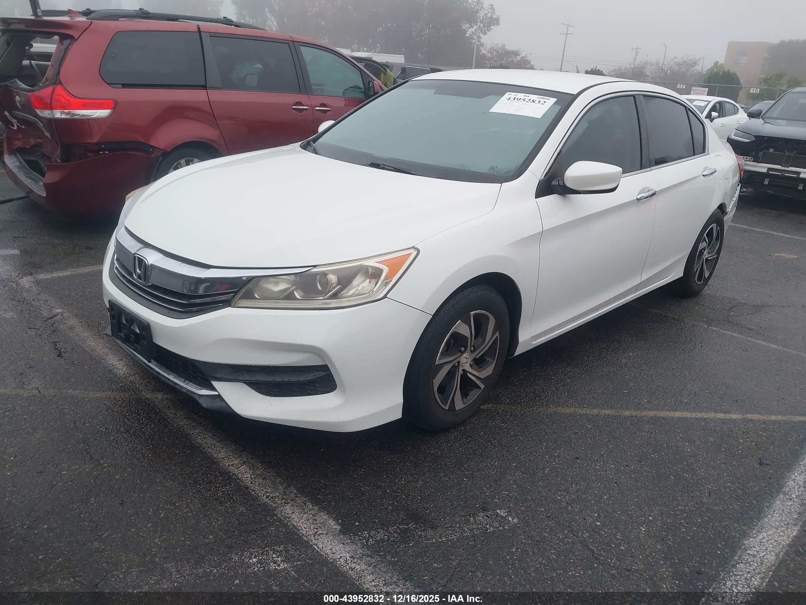 HONDA ACCORD image 2