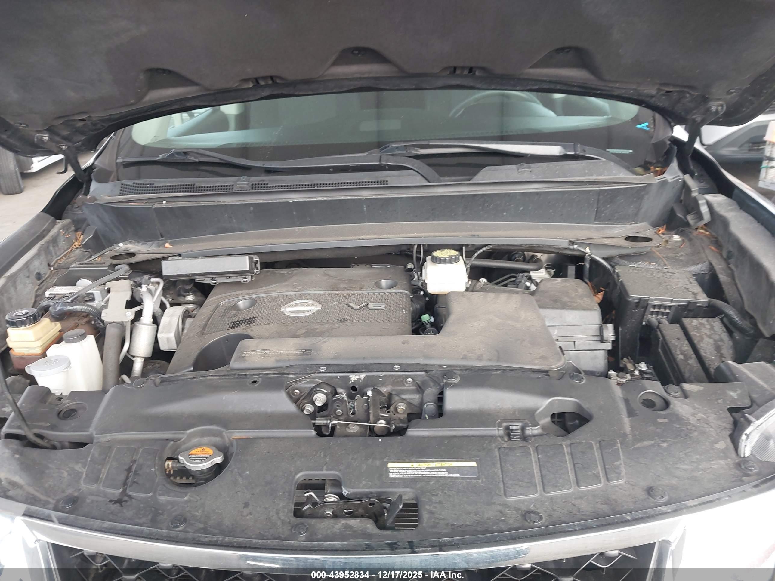 NISSAN PATHFINDER image 10