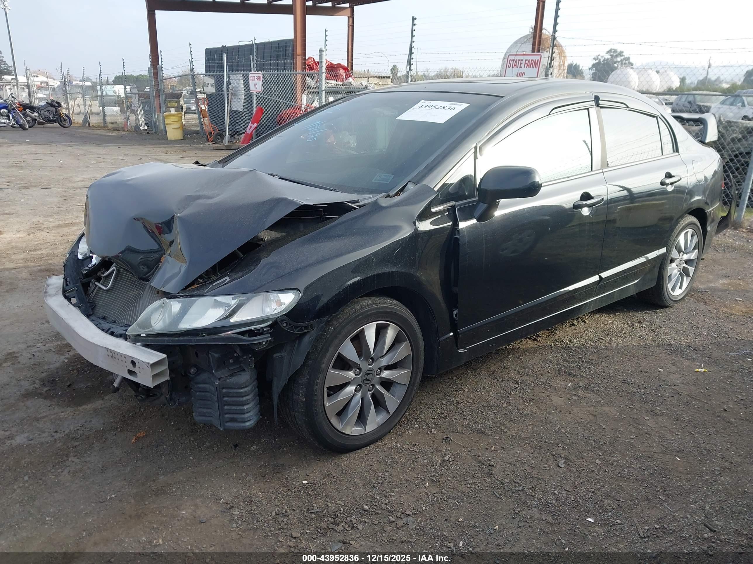 HONDA CIVIC image 2