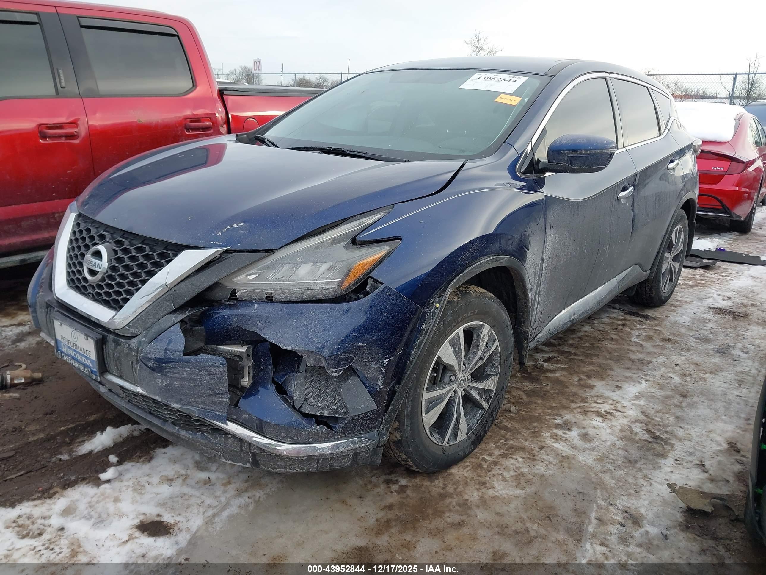 NISSAN MURANO image 2