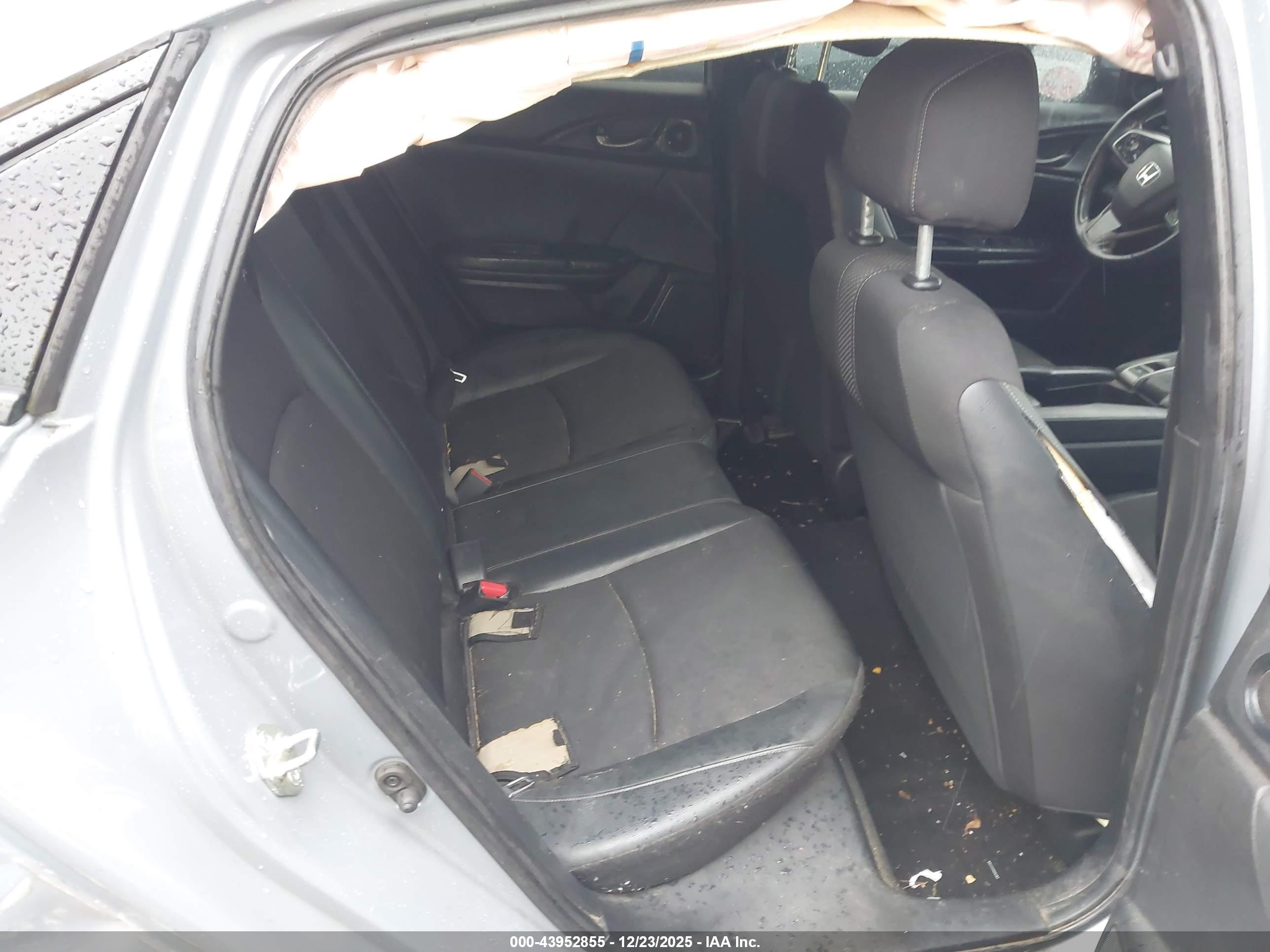 HONDA CIVIC image 8
