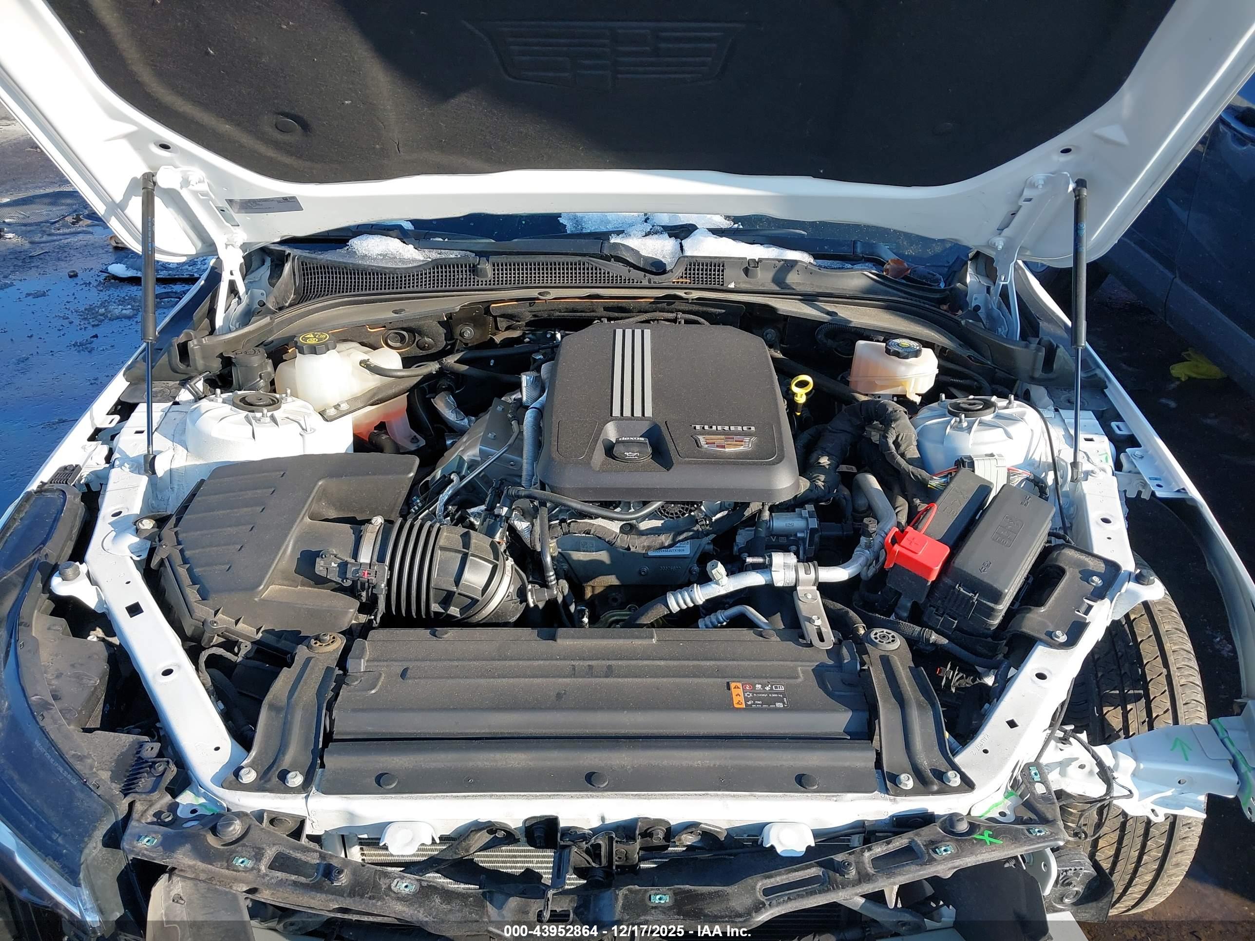 CADILLAC CT4 image 10