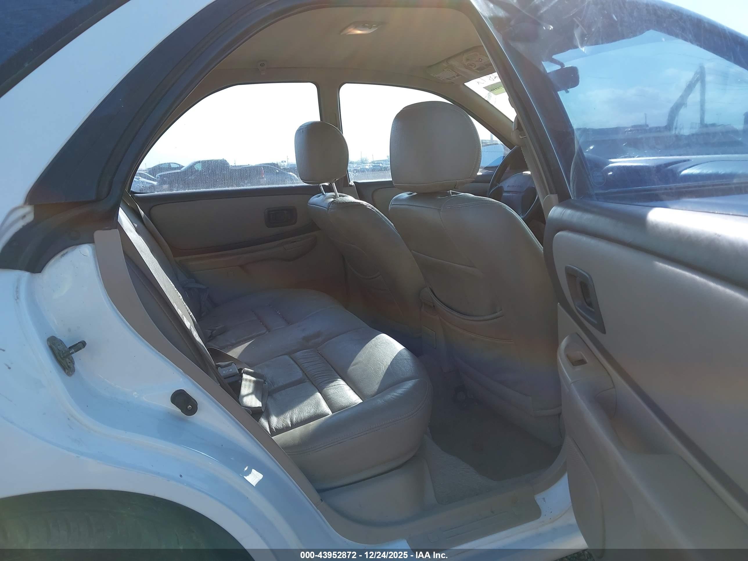 SUBARU IMPREZA image 8