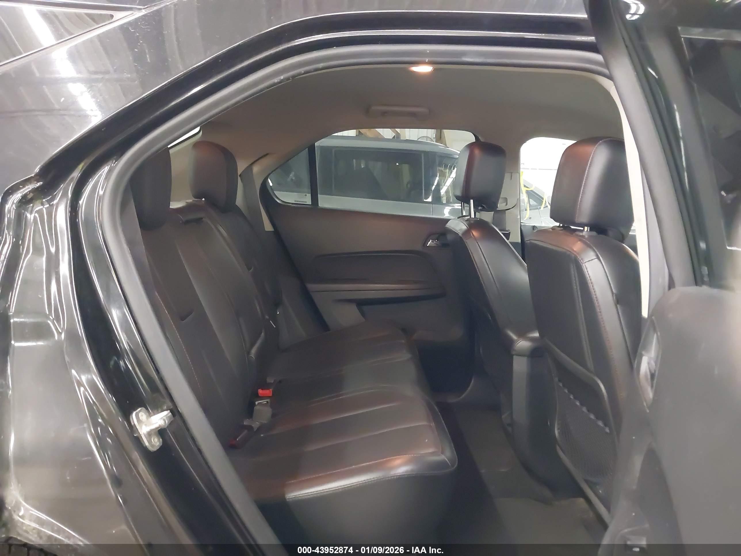 CHEVROLET EQUINOX image 8