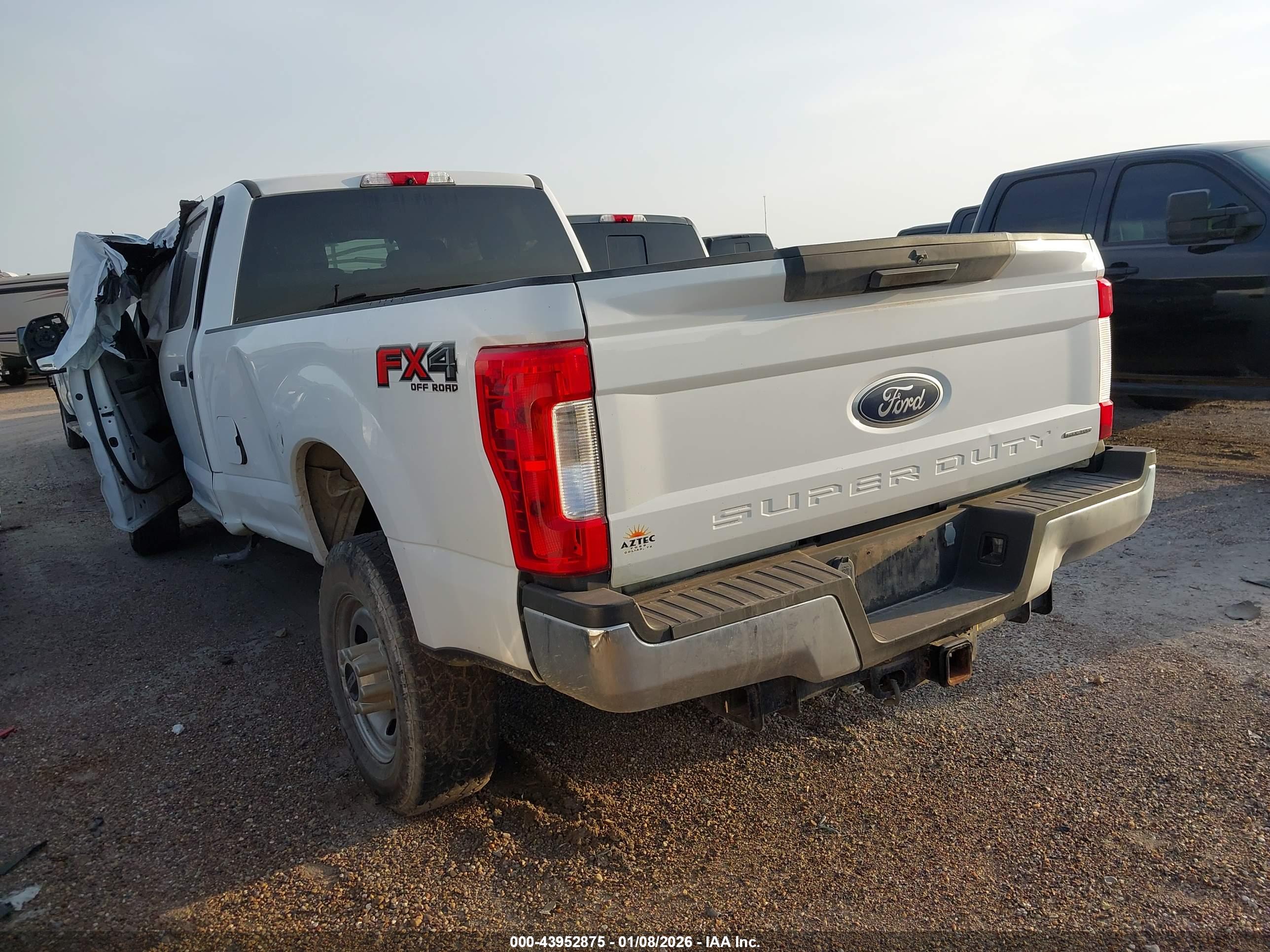 FORD F-350 image 3