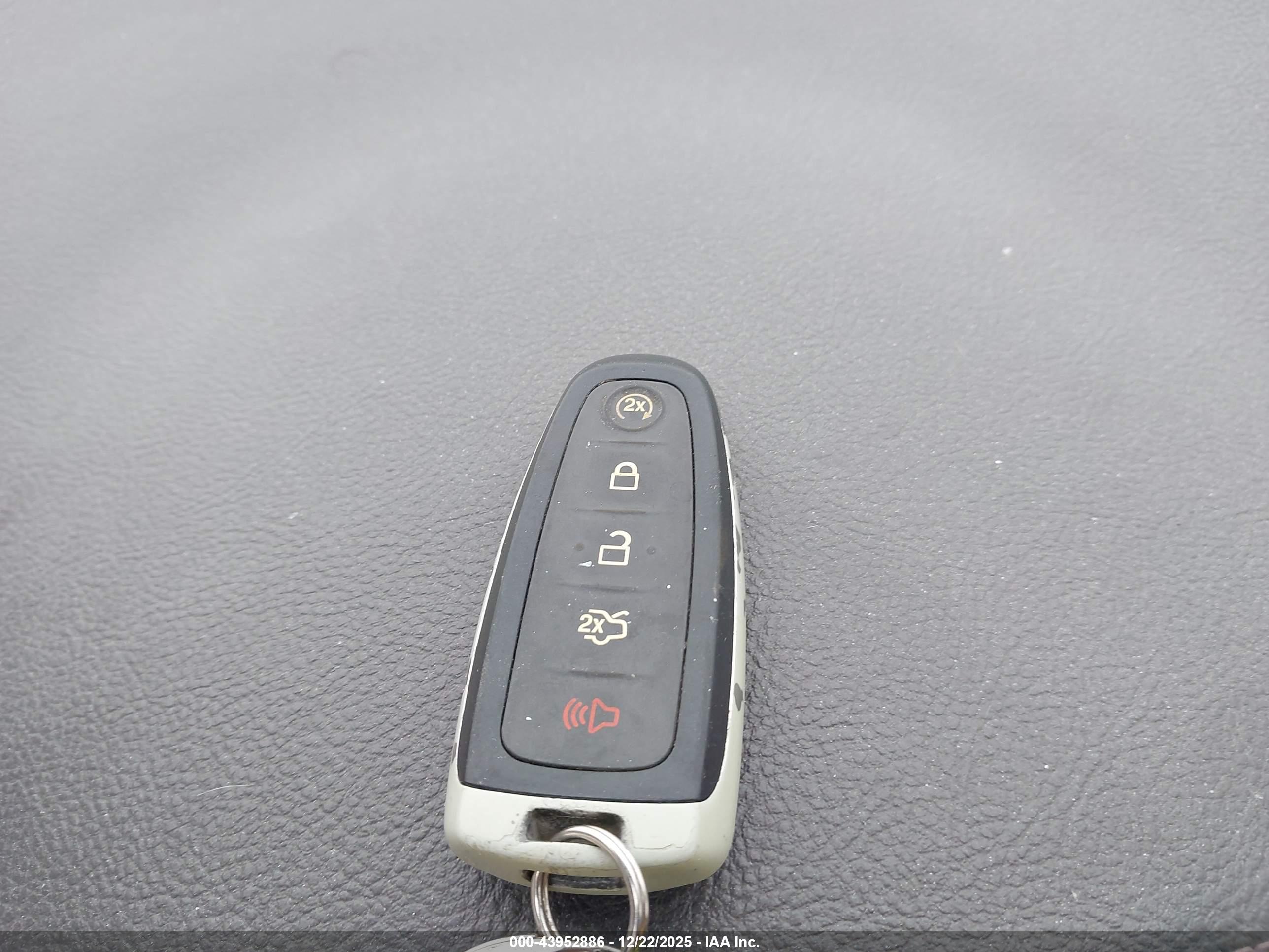 LINCOLN MKX image 11