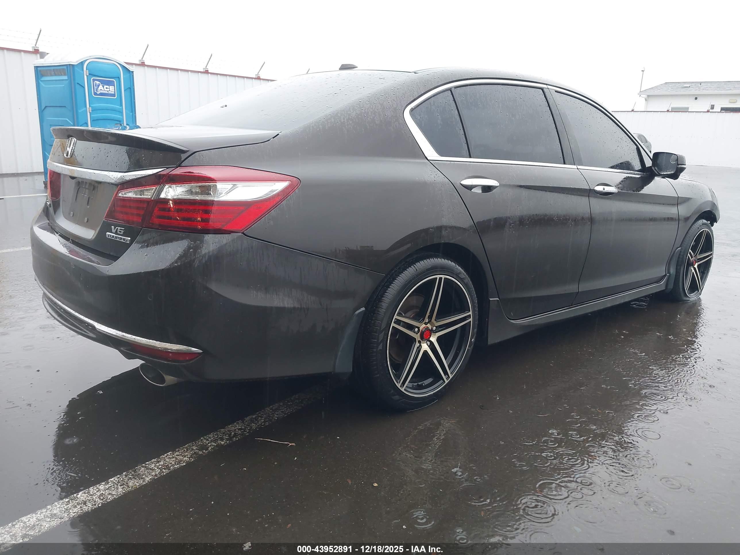 HONDA ACCORD image 4