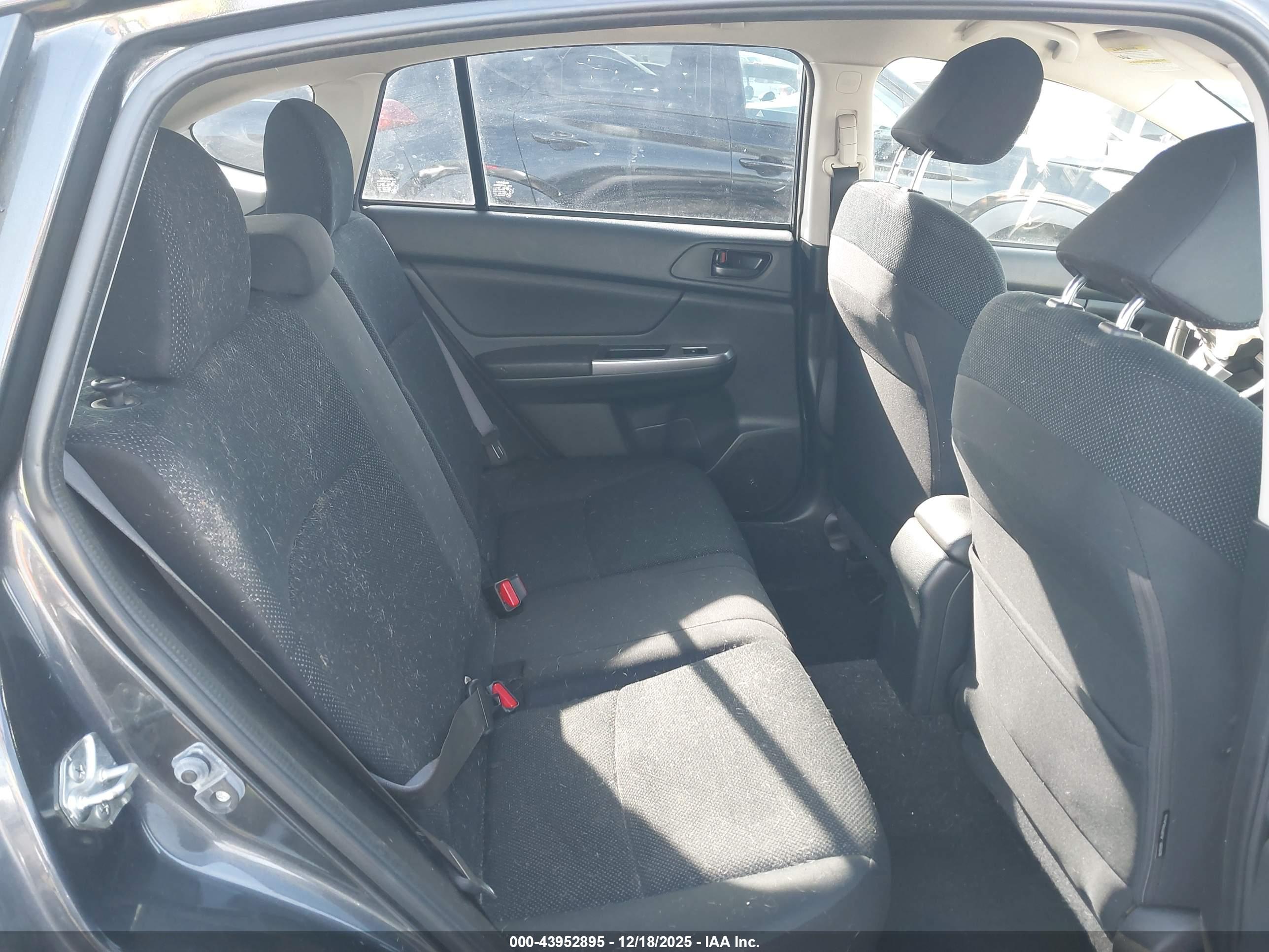 SUBARU CROSSTREK image 8