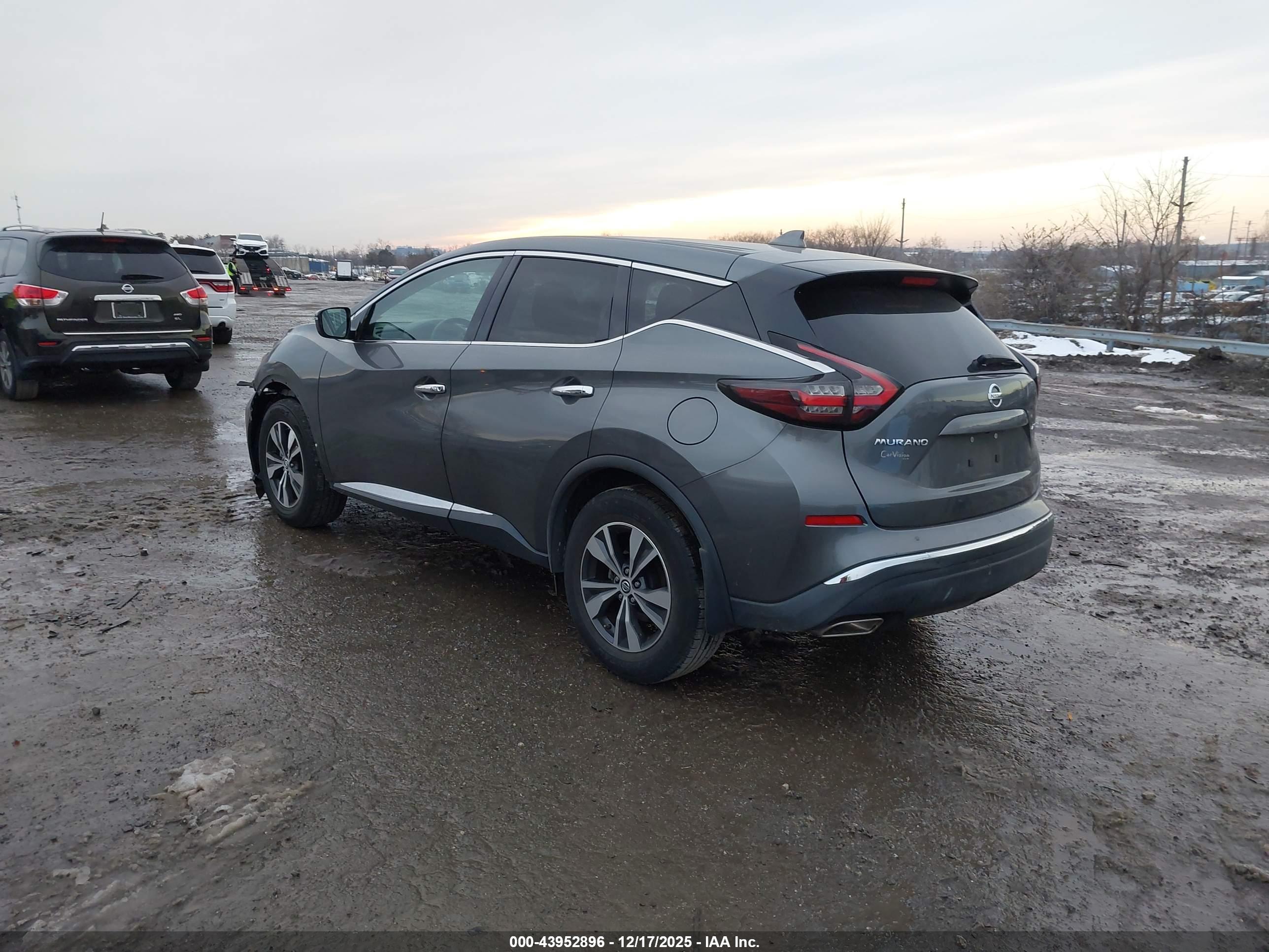 NISSAN MURANO image 3
