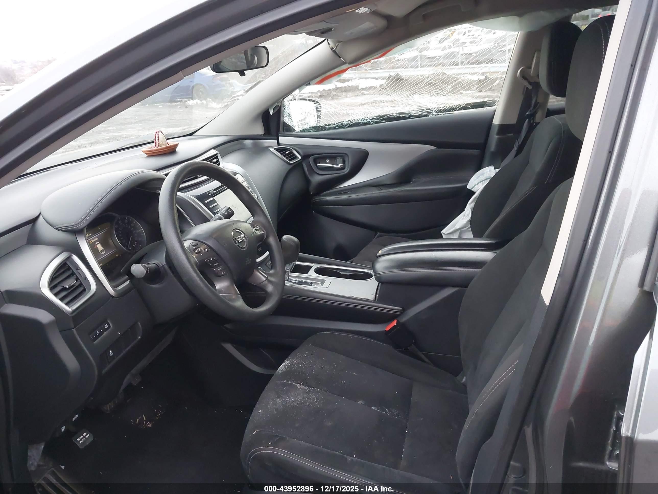 NISSAN MURANO image 5