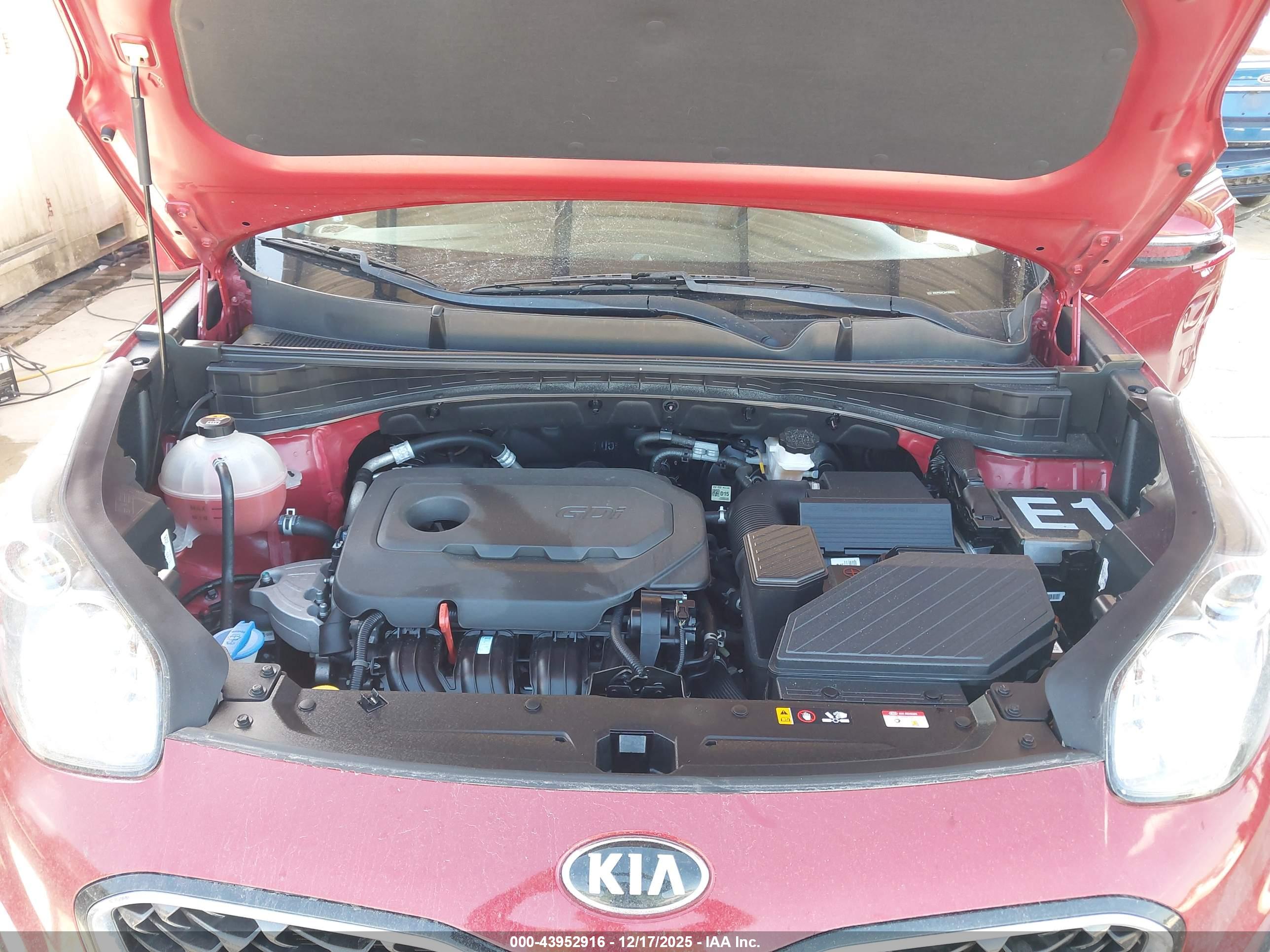 KIA SPORTAGE image 10
