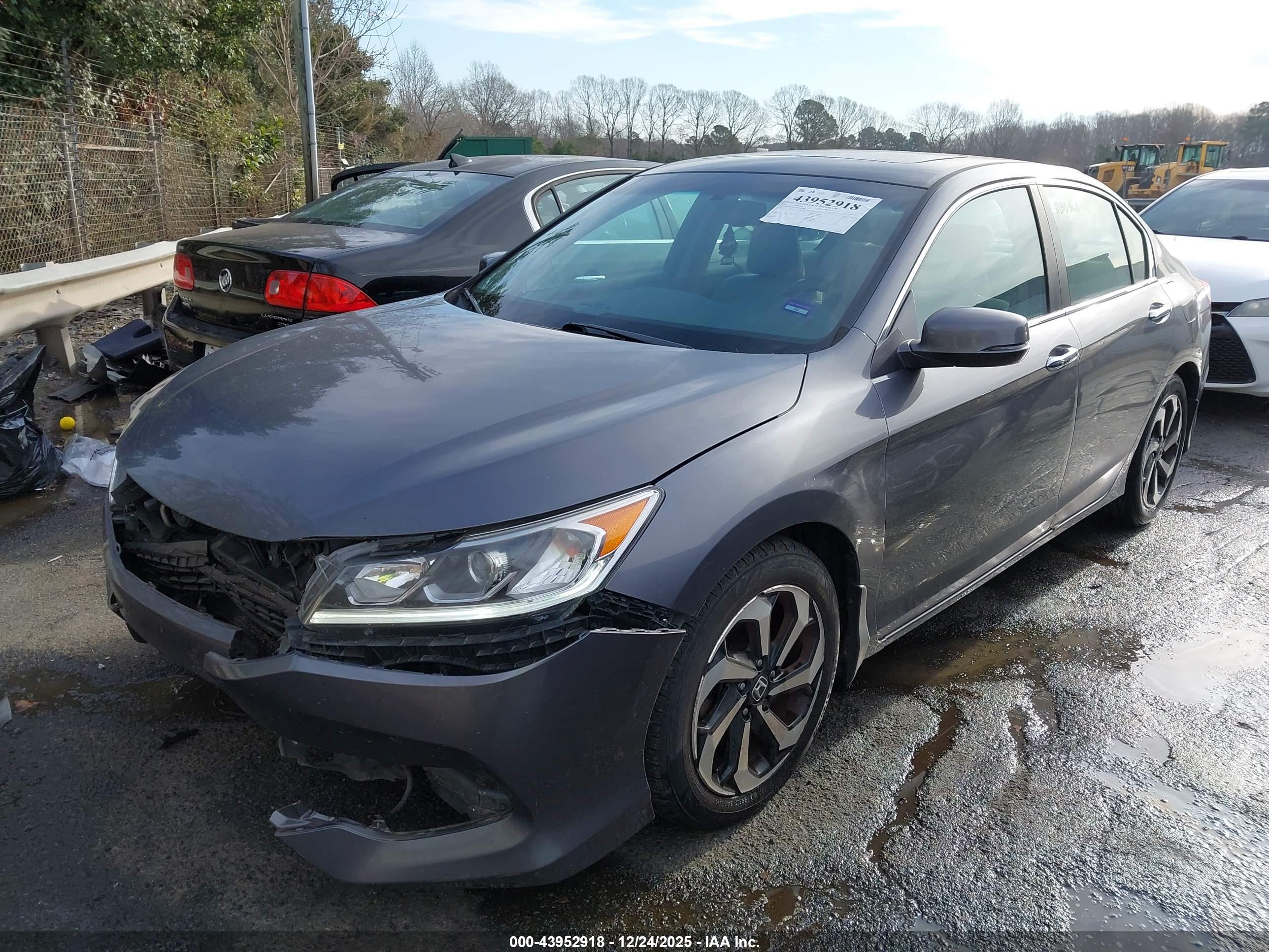 HONDA ACCORD image 2