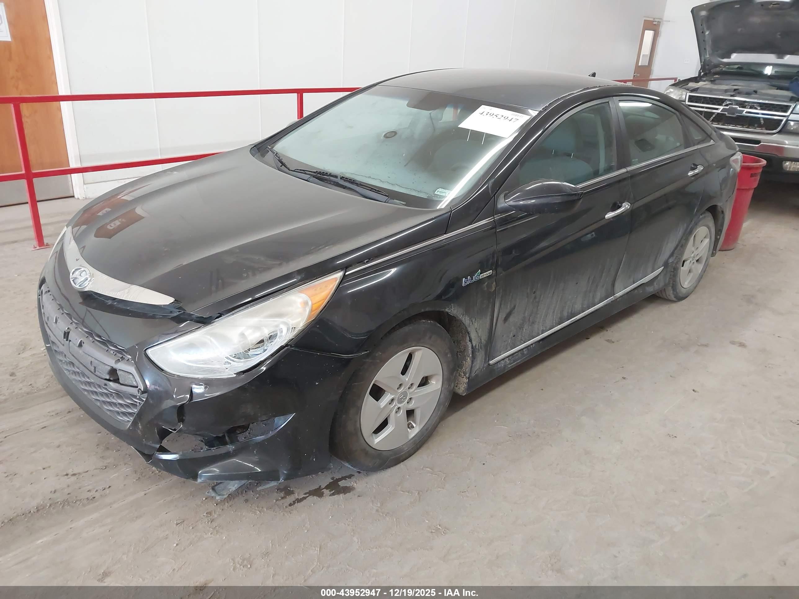 HYUNDAI SONATA image 2