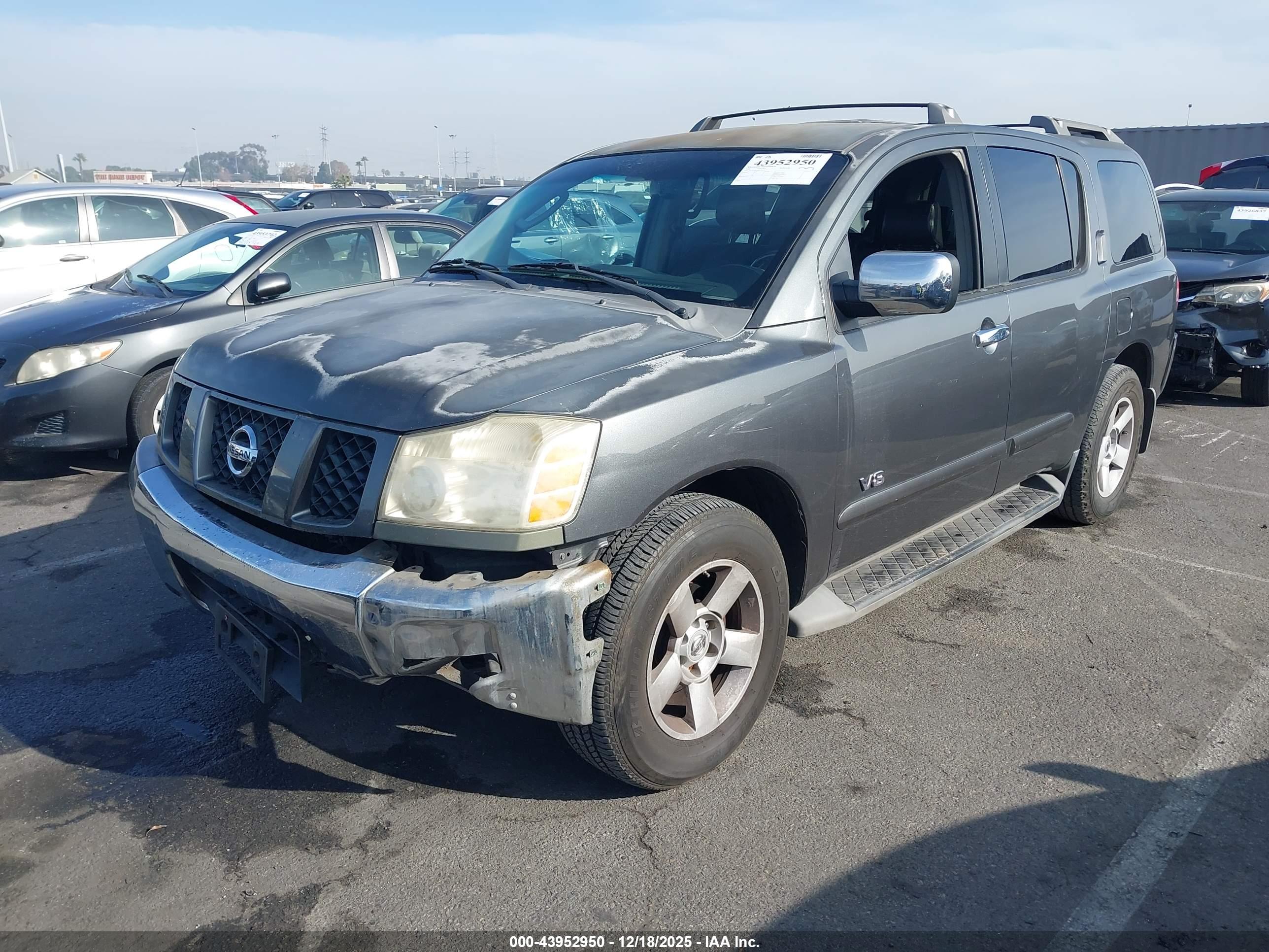 NISSAN ARMADA image 2