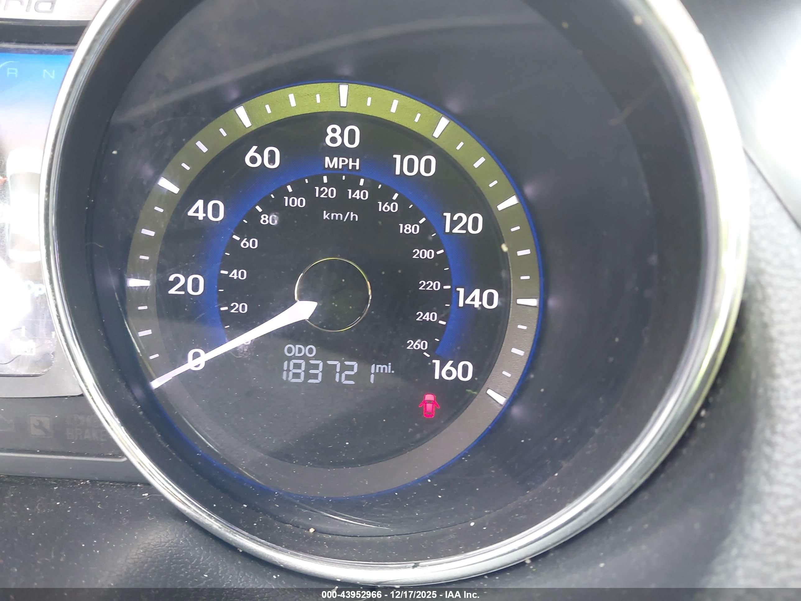 HYUNDAI SONATA image 7