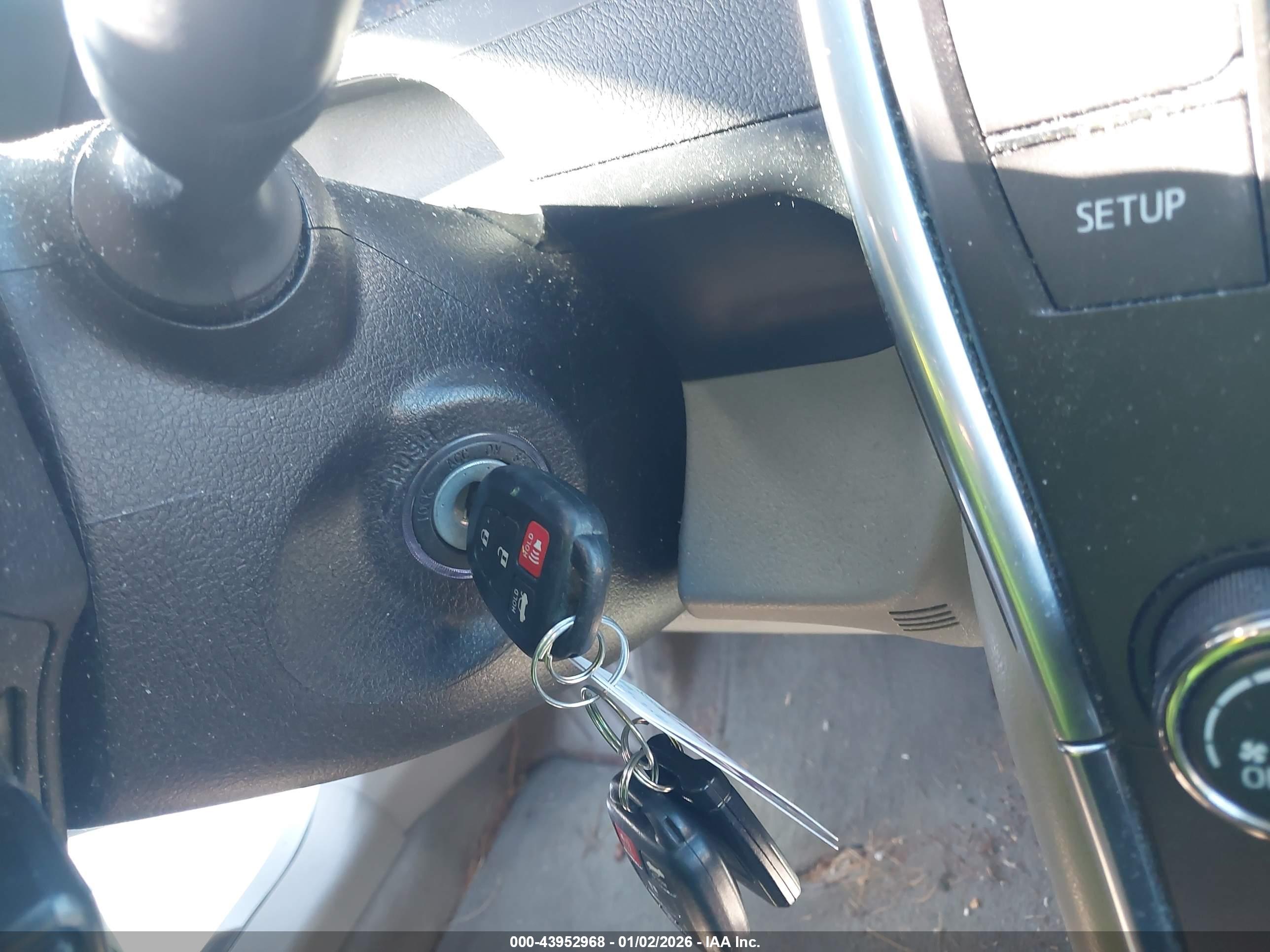 TOYOTA CAMRY image 11