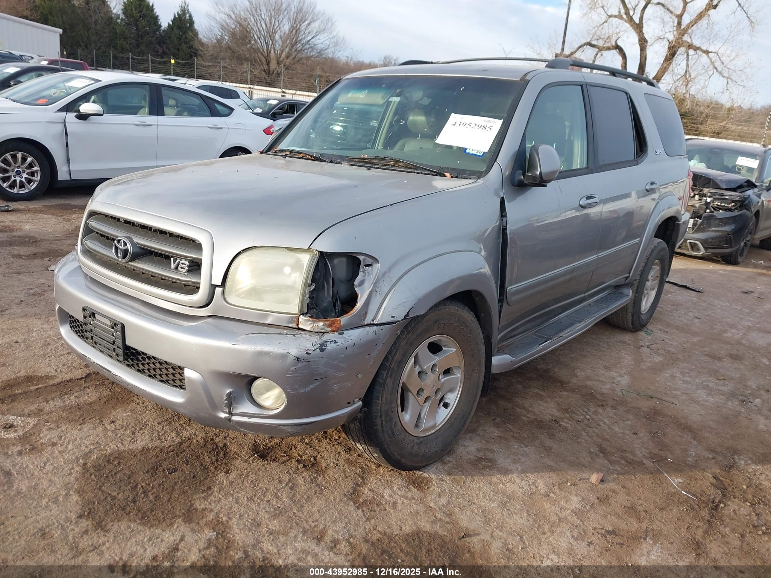 TOYOTA SEQUOIA image 2